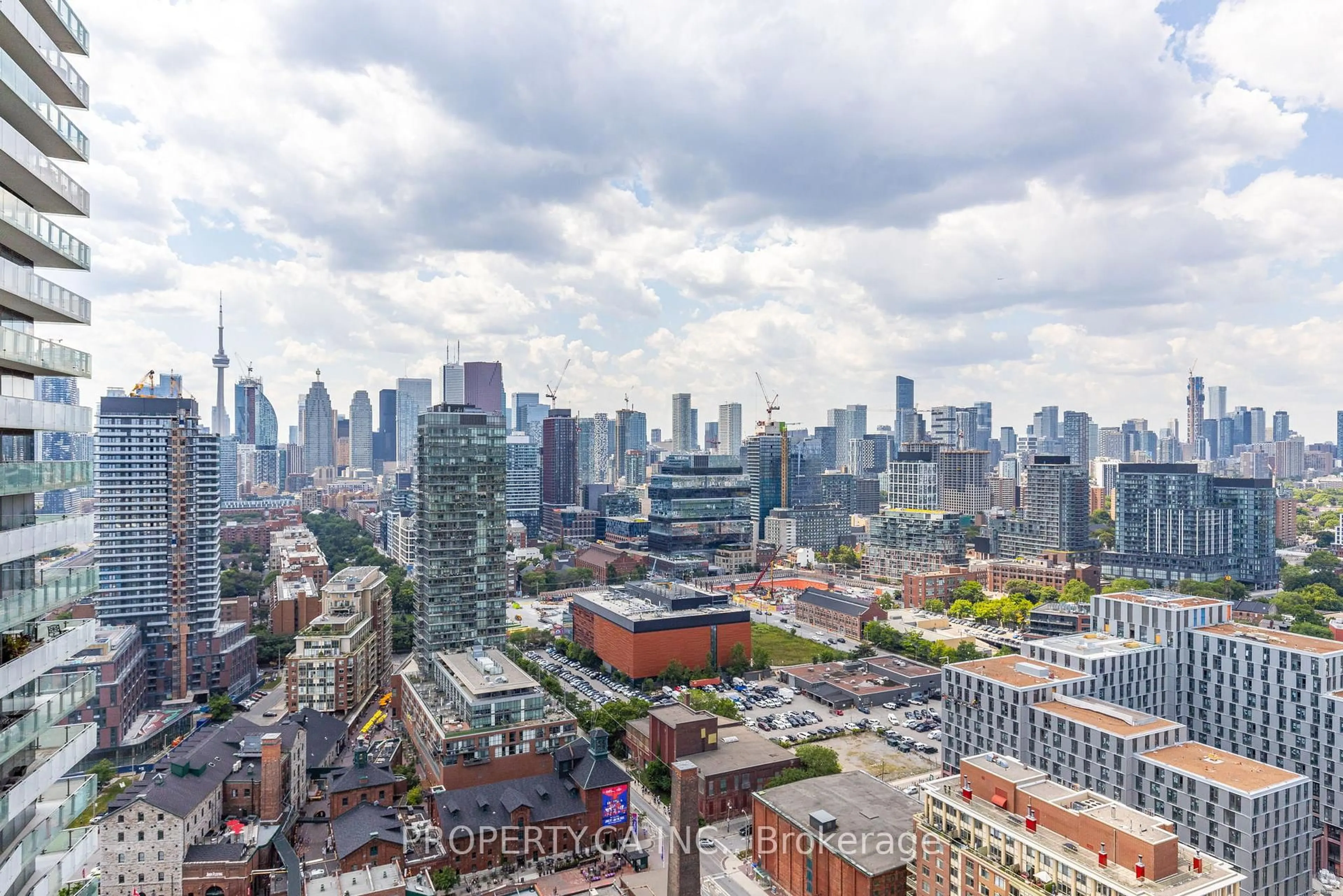 Unknown for 390 Cherry St #3008, Toronto Ontario M5A 0E2