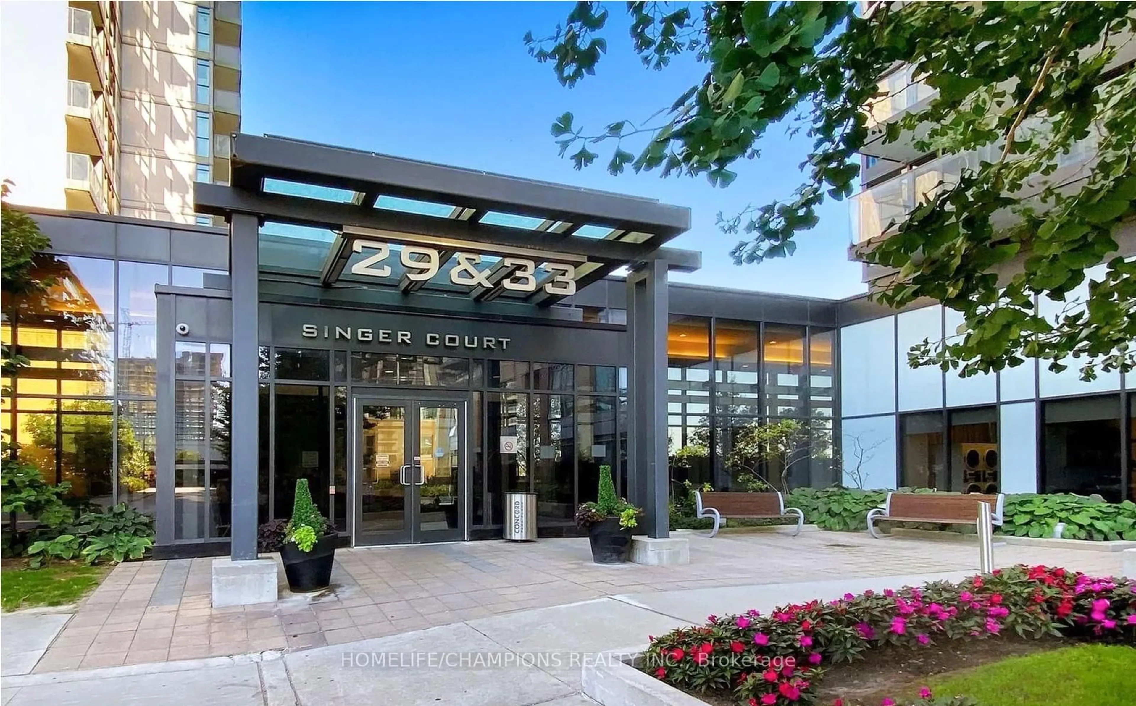 Indoor foyer for 29 Singer Crt #1711, Toronto Ontario M2K 0B4