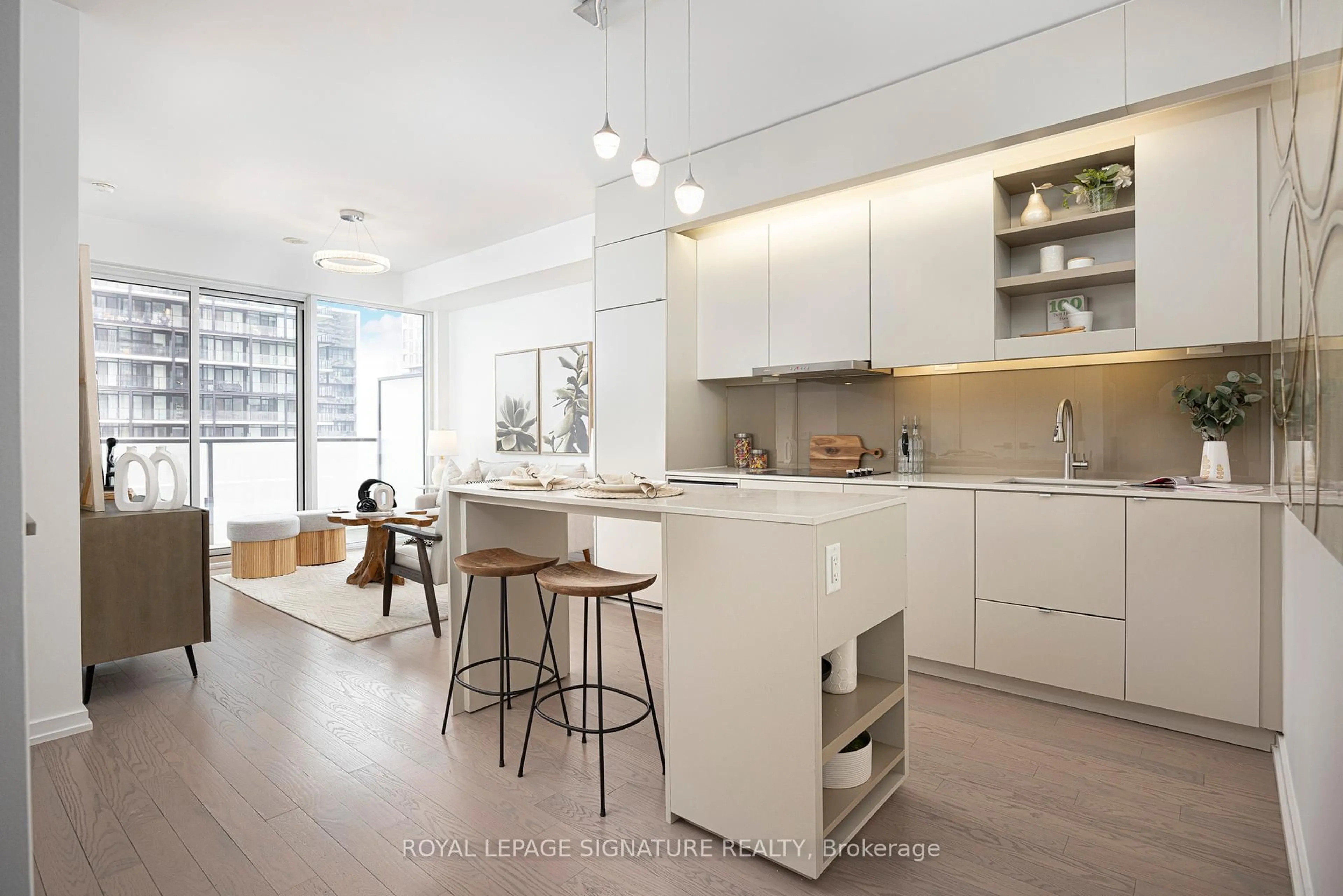 Open concept kitchen, unknown for 101 Peter St #2312, Toronto Ontario M5V 0G6