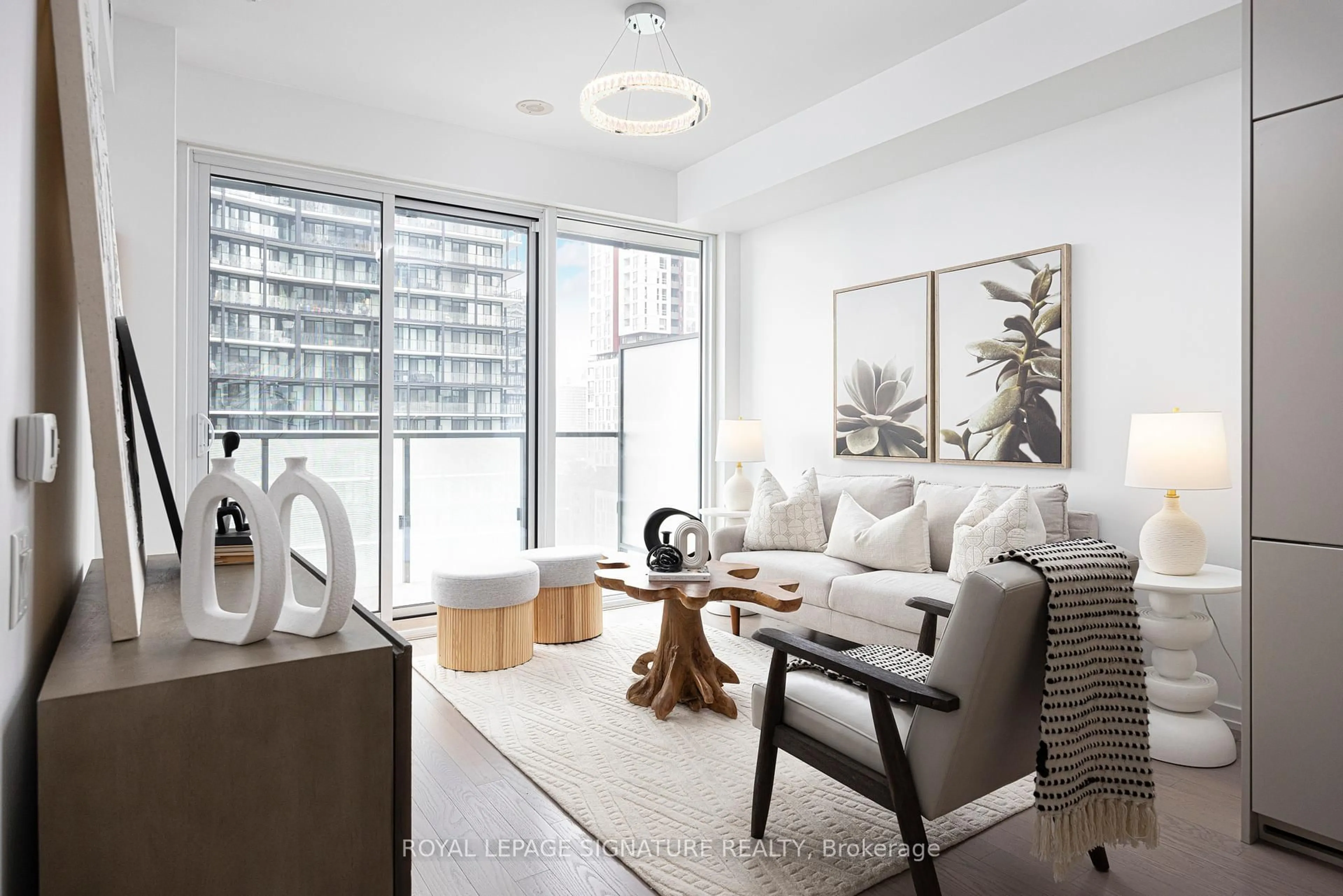 Living room with furniture, unknown for 101 Peter St #2312, Toronto Ontario M5V 0G6