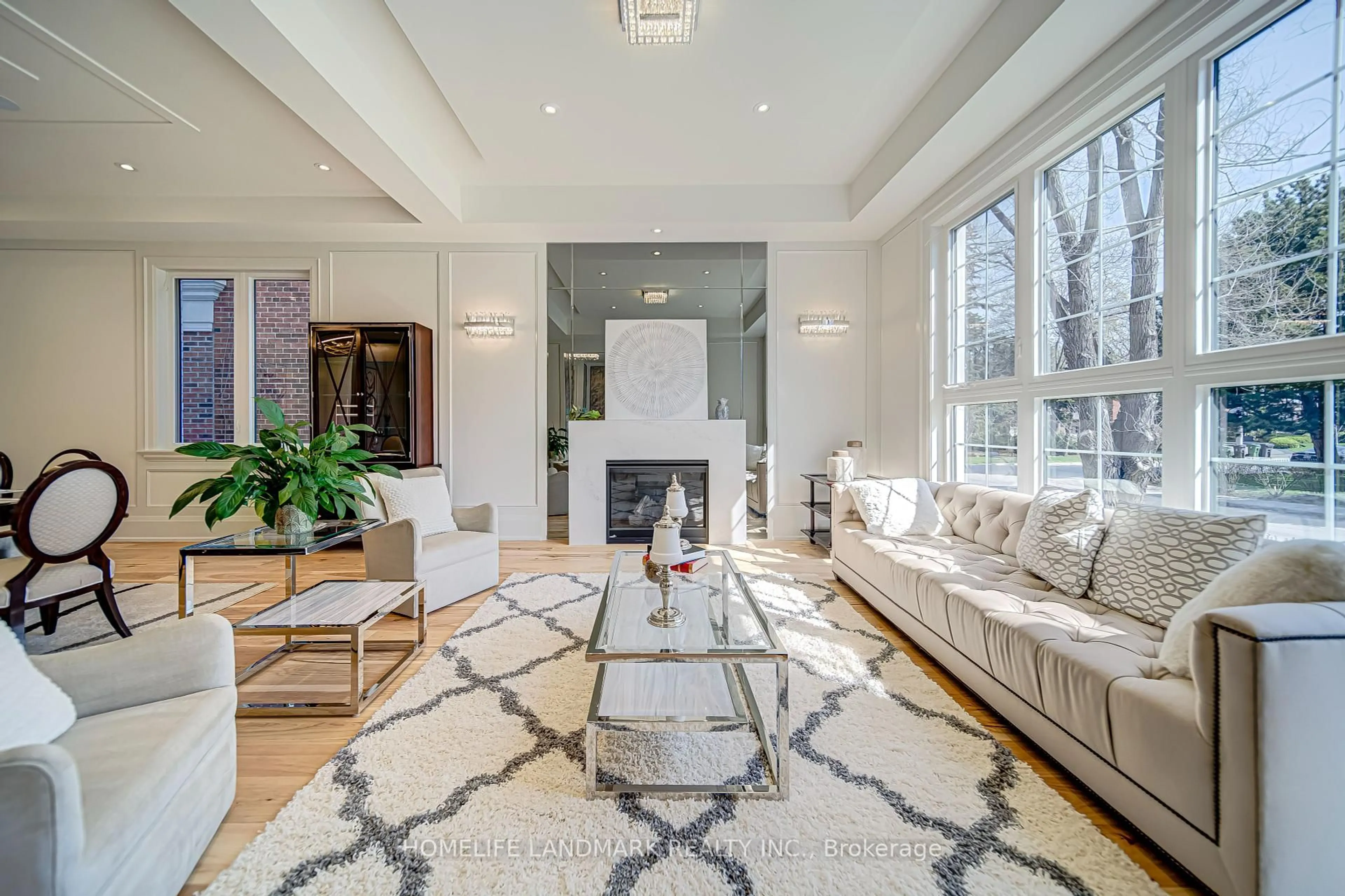 Living room with furniture, unknown for 154 Glen Cedar Rd, Toronto Ontario M6C 3G5