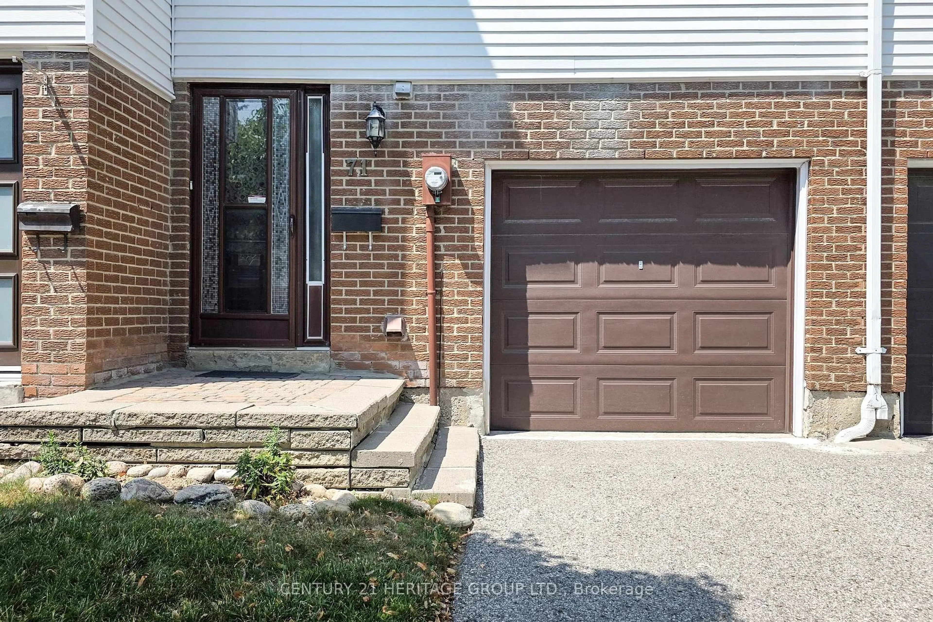 Home with brick exterior material, street for 71 Jenny Wren Way, Toronto Ontario M2H 2Z1