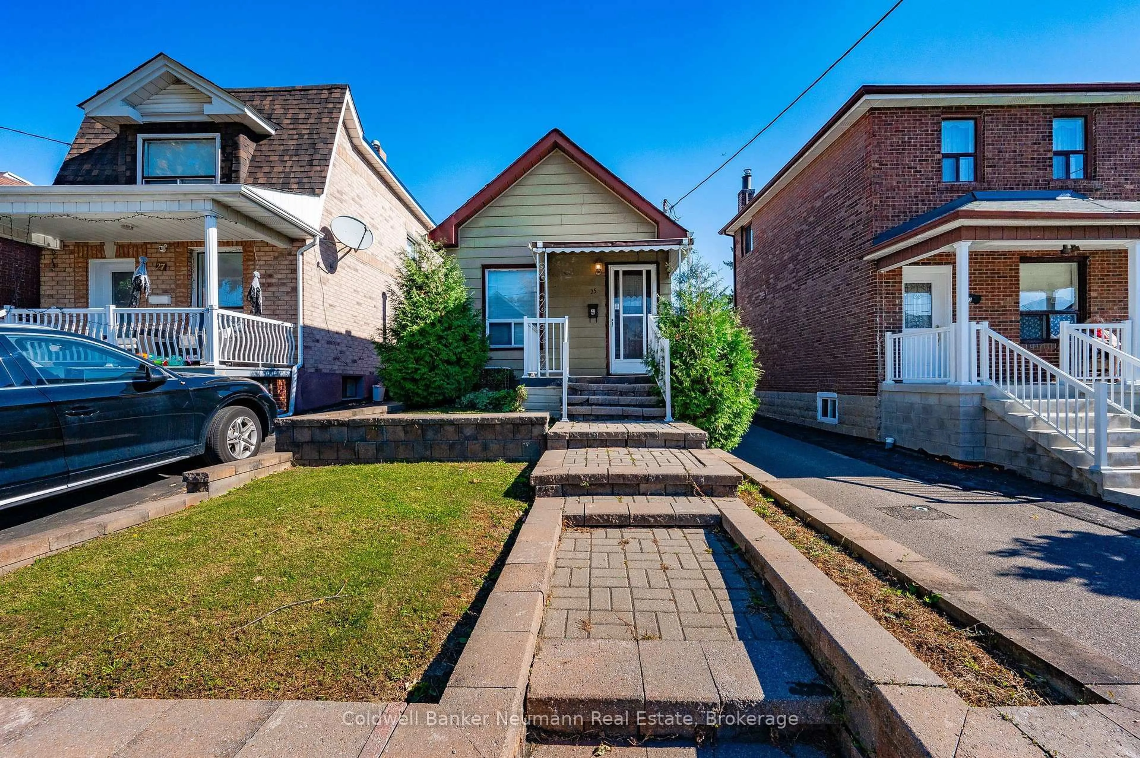 Home with brick exterior material, street for 25 Blandford St, Toronto Ontario M6E 3A6