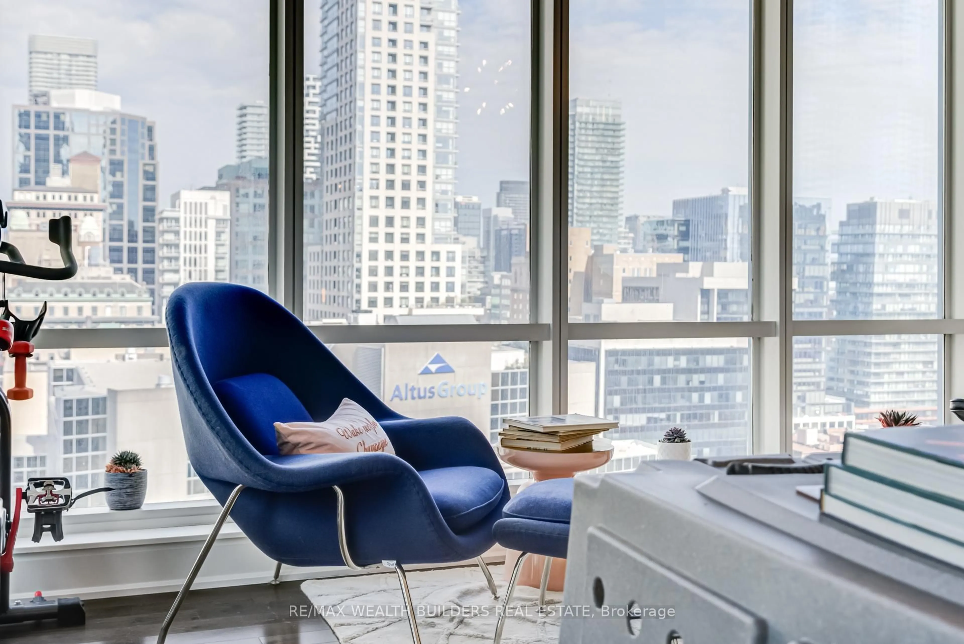 A pic of a room for 8 The Esplanade #2105, Toronto Ontario M5E 0A6