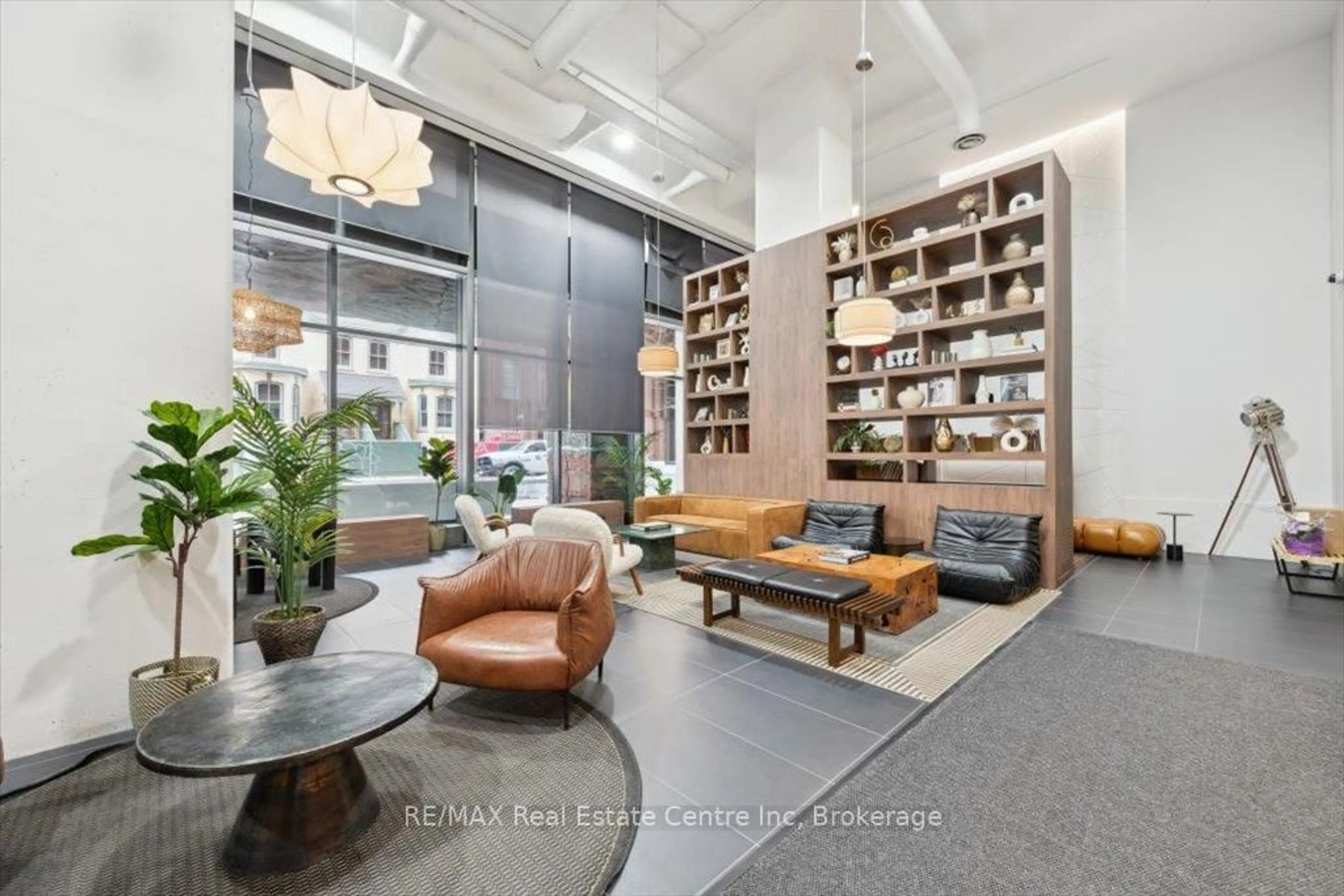 Lobby for 21 Widmer St #4005, Toronto Ontario M5V 0B8