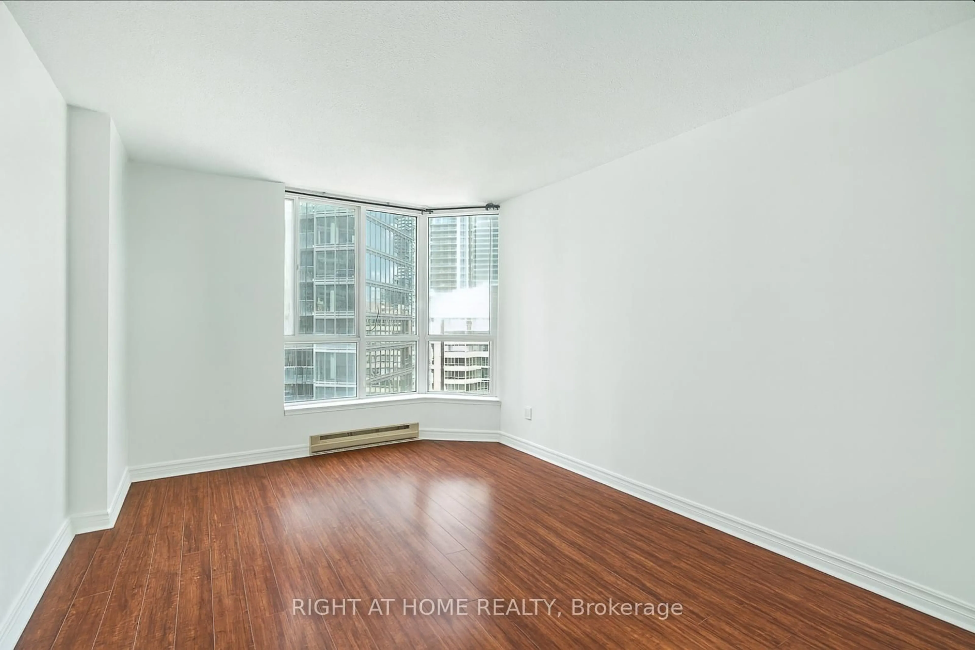 A pic of a room for 38 Elm St #1803, Toronto Ontario M5G 2K5