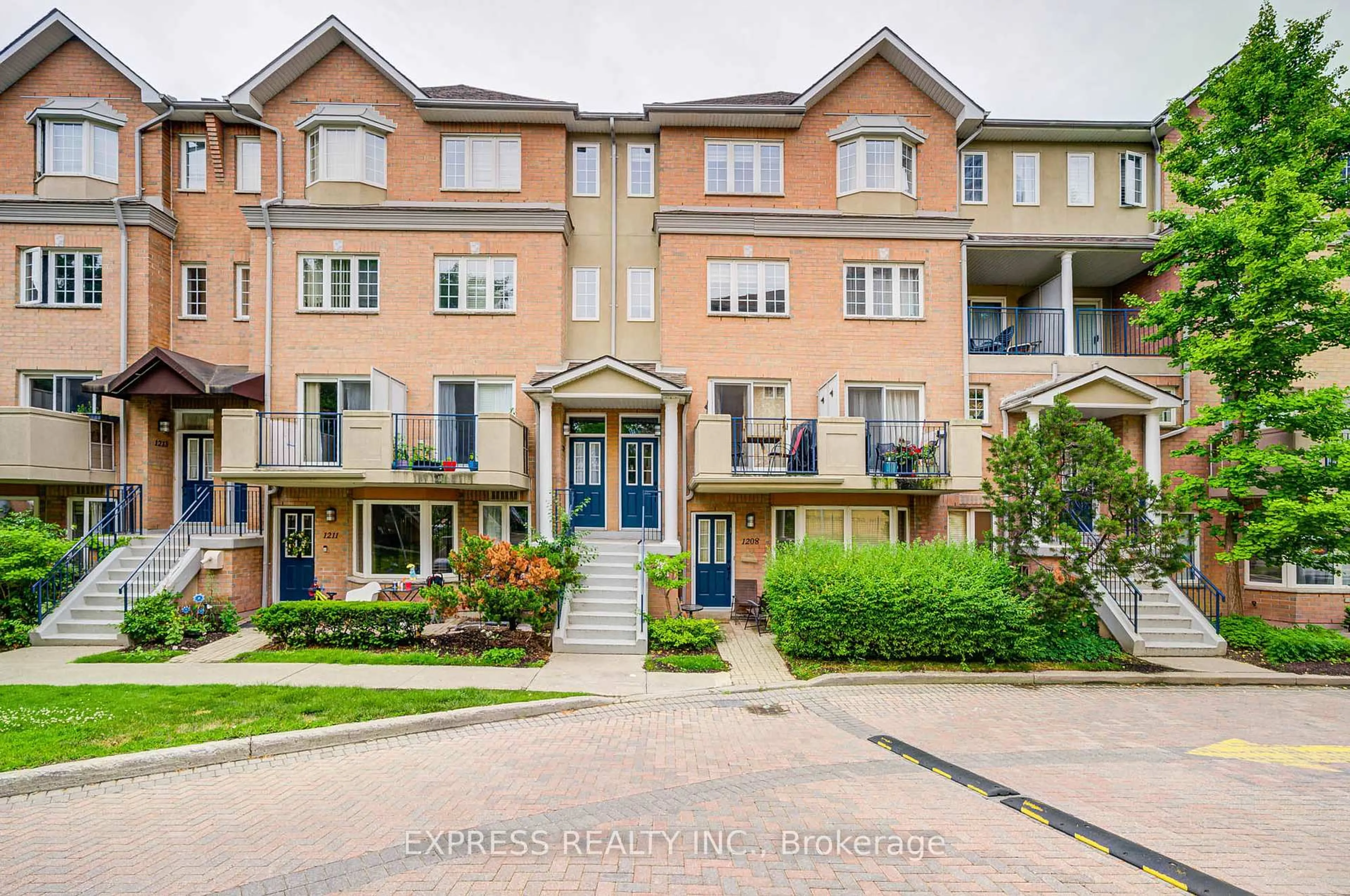 Unknown for 28 Sommerset Way #1209, Toronto Ontario M2N 6W7