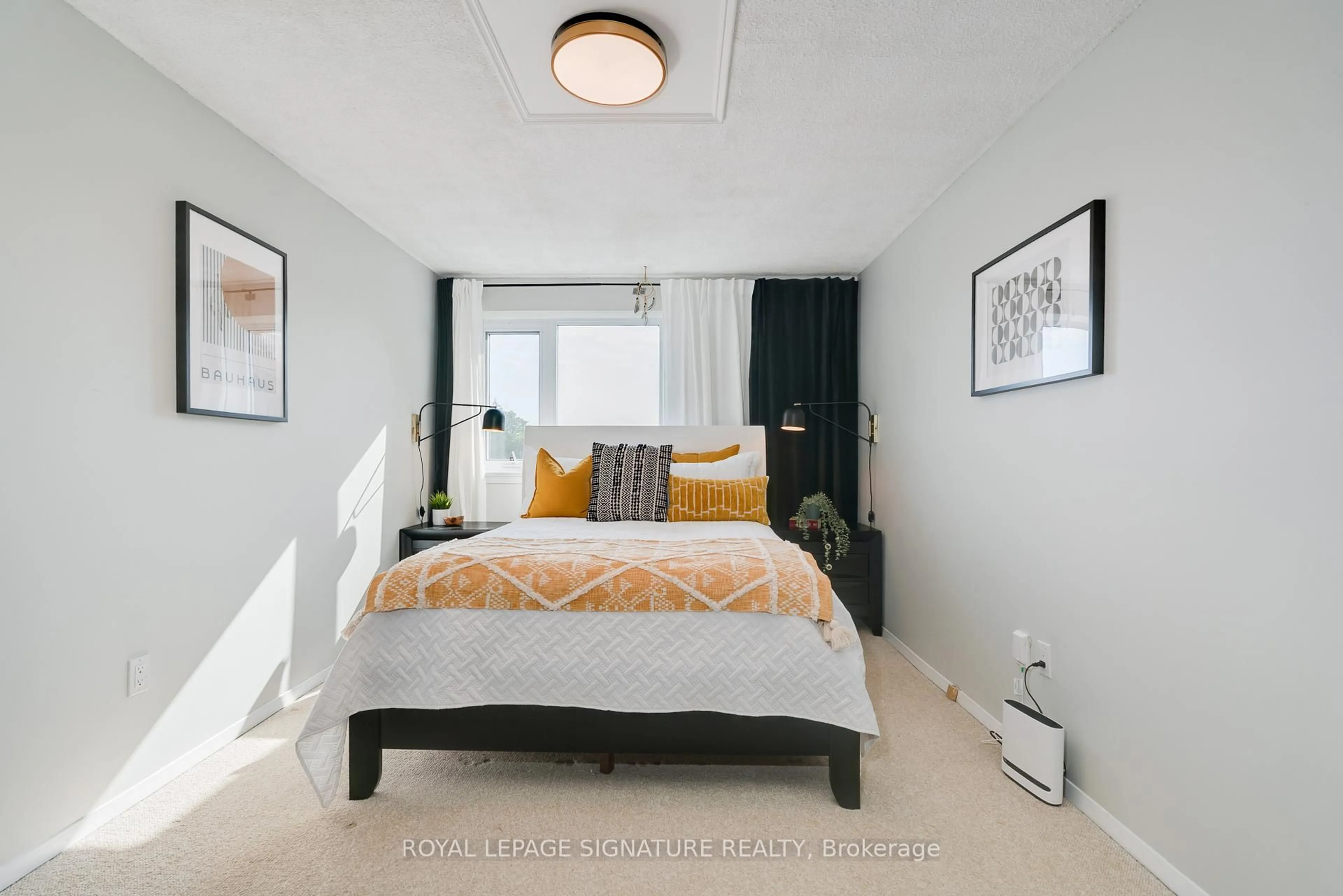 Bedroom with bed, unknown for 4005 Don Mills Rd #235, Toronto Ontario M2H 3J9