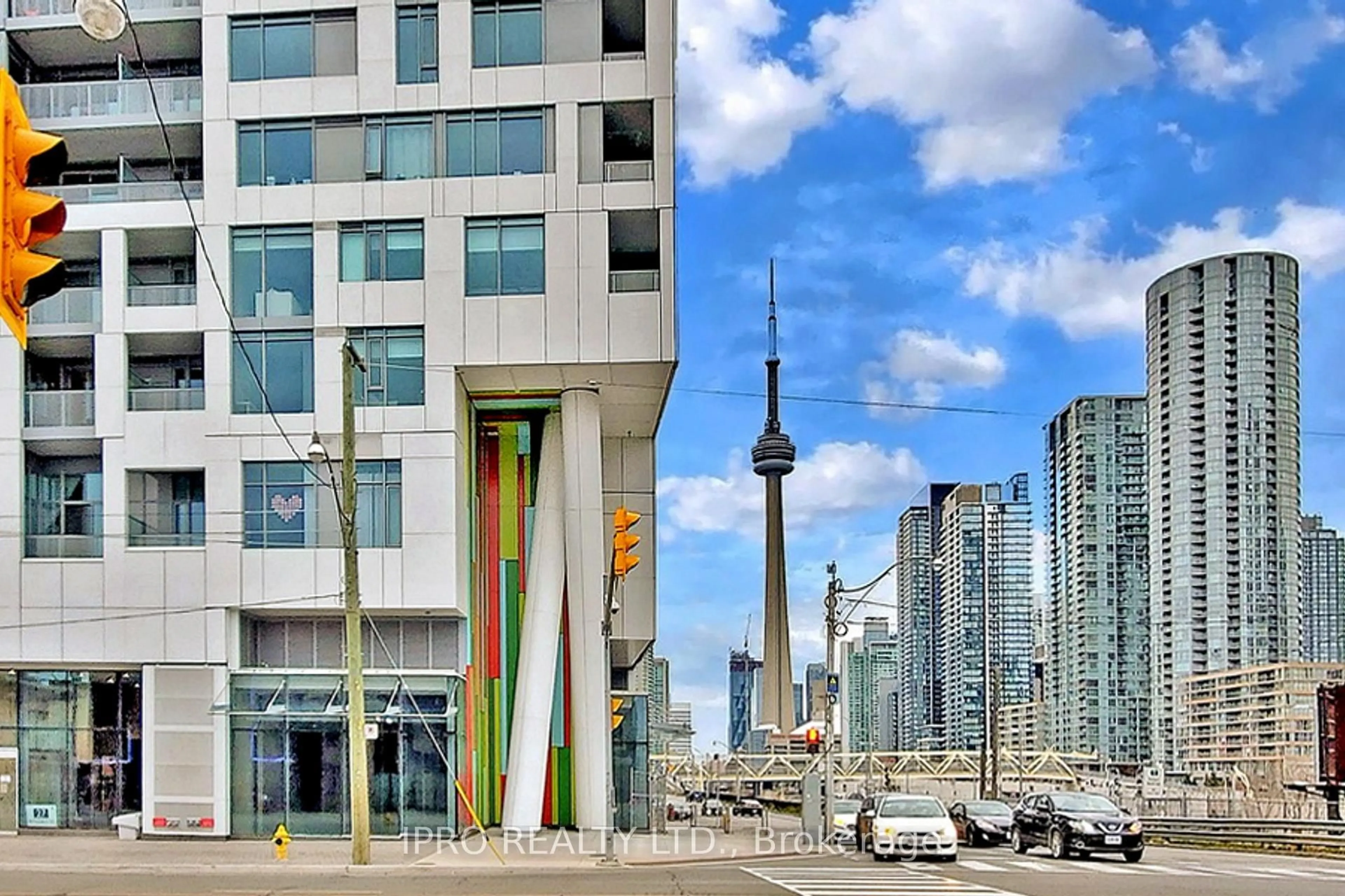 Unknown for 27 Bathurst St #703W, Toronto Ontario M5V 2P1