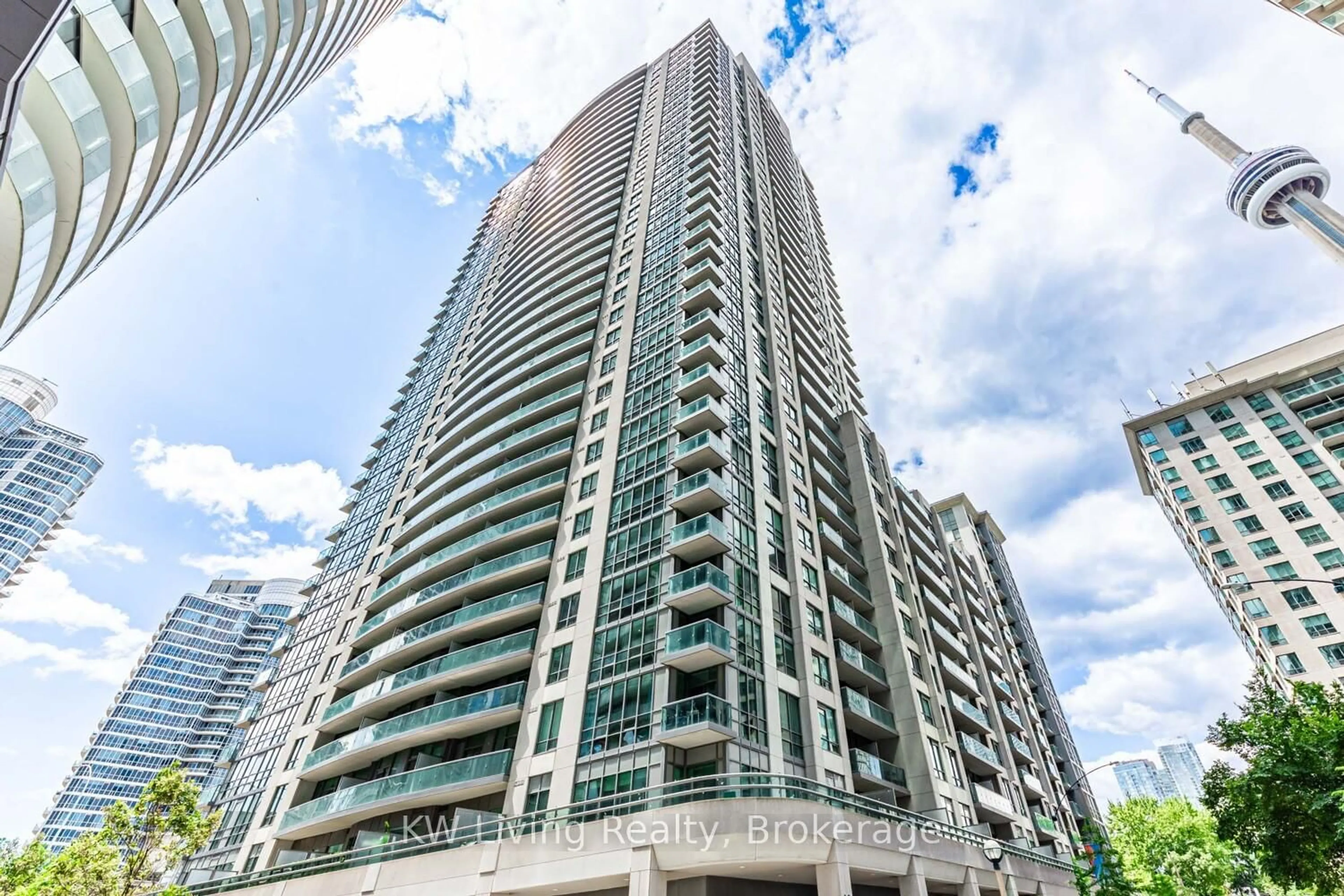 Unknown for 19 Grand Trunk Cres ##3903, Toronto Ontario M5J 3A3