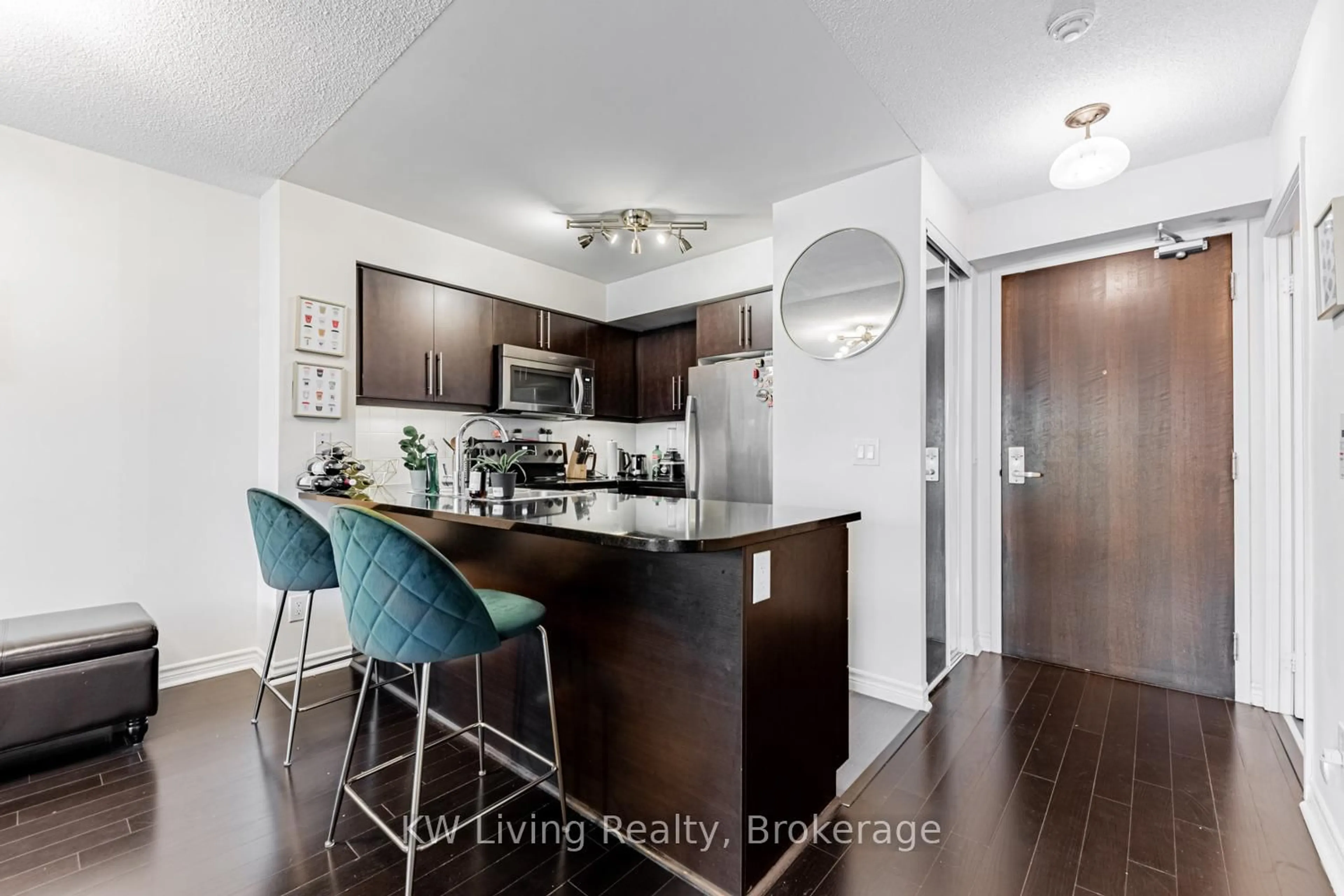 Open concept kitchen, wood/laminate floor for 19 Grand Trunk Cres ##3903, Toronto Ontario M5J 3A3