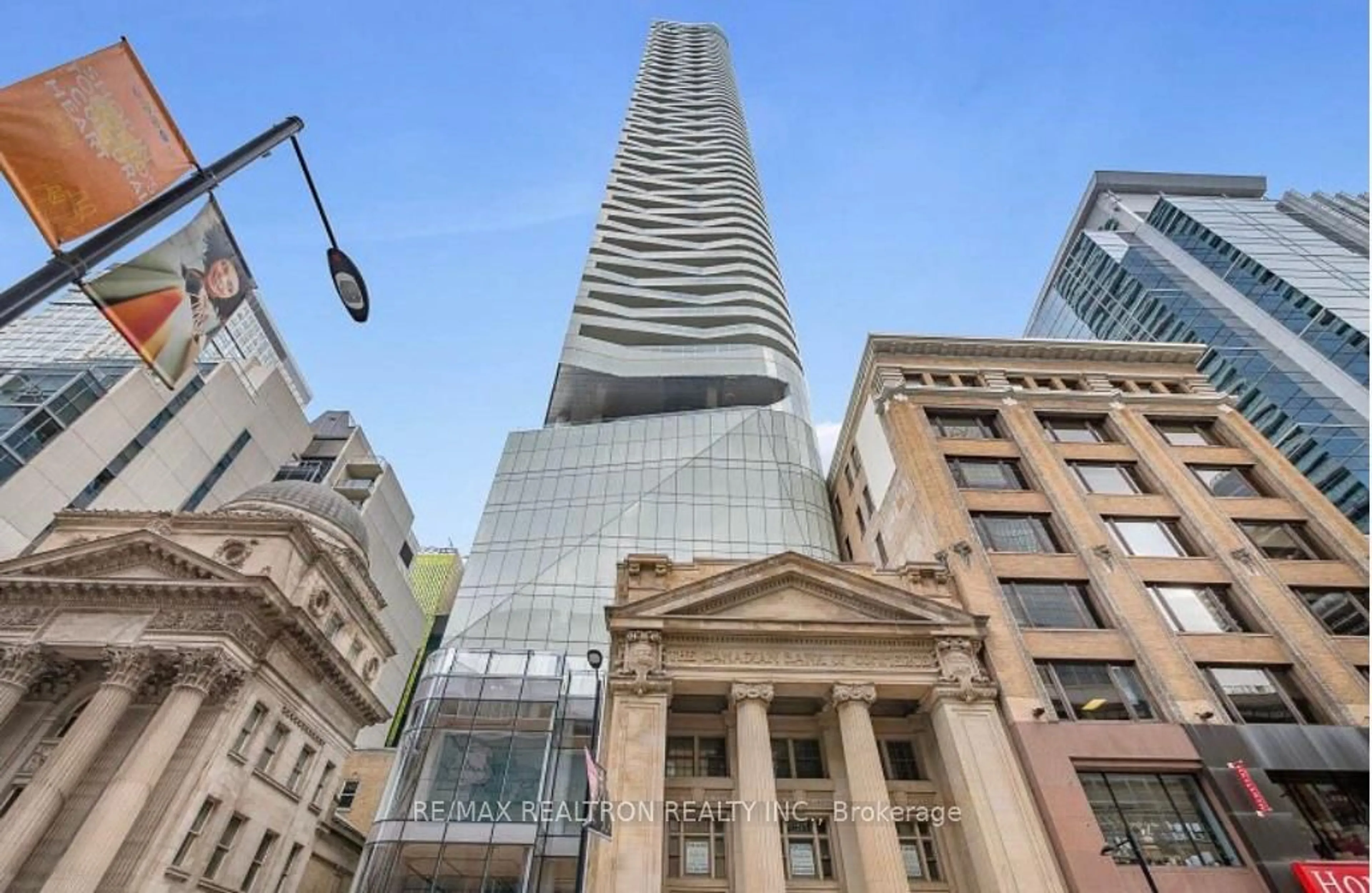 Unknown for 197 Yonge St #1304, Toronto Ontario M5B 1M4
