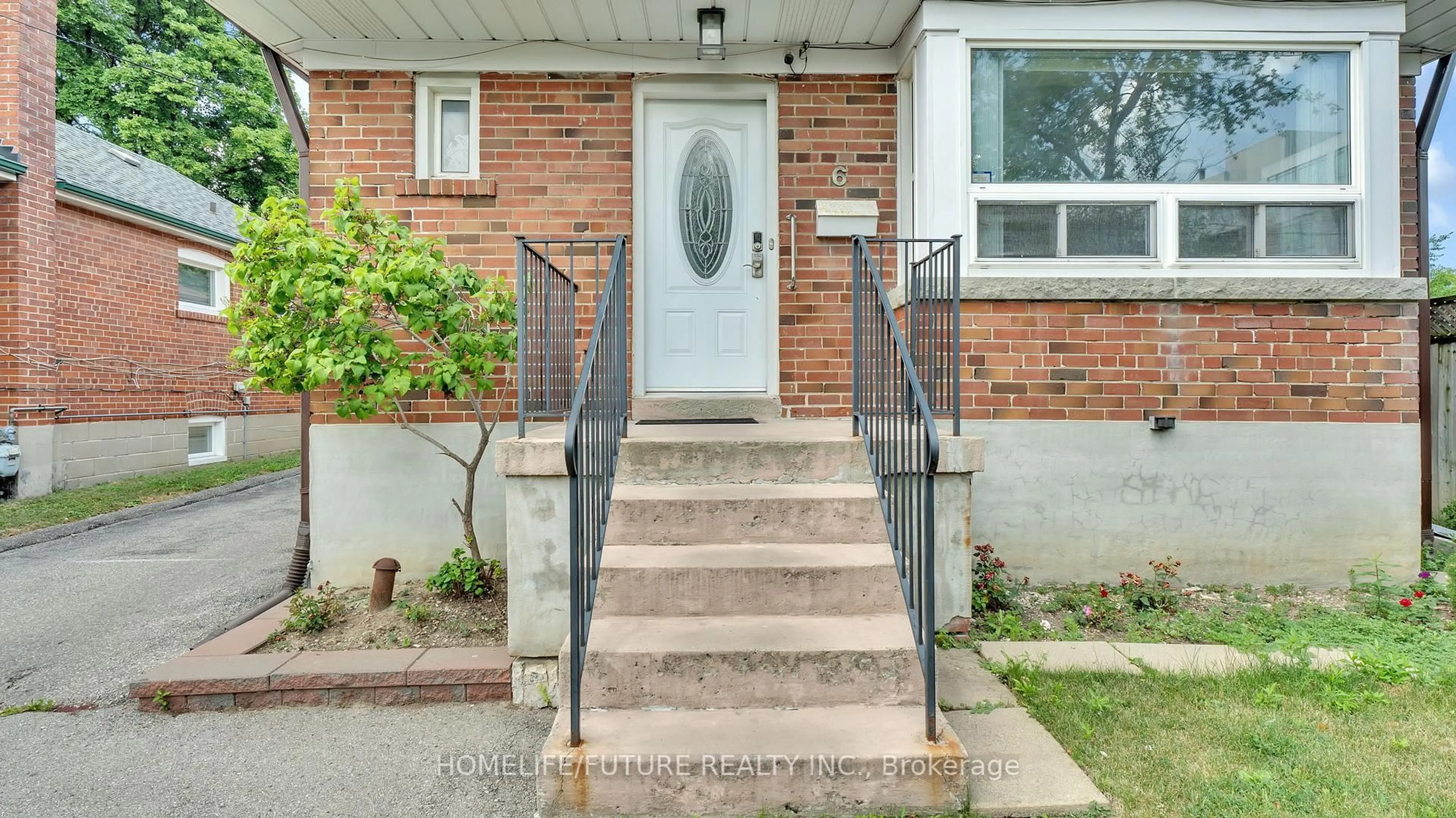 Unknown for 6 De Quincy Blvd, Toronto Ontario M3H 1Y5