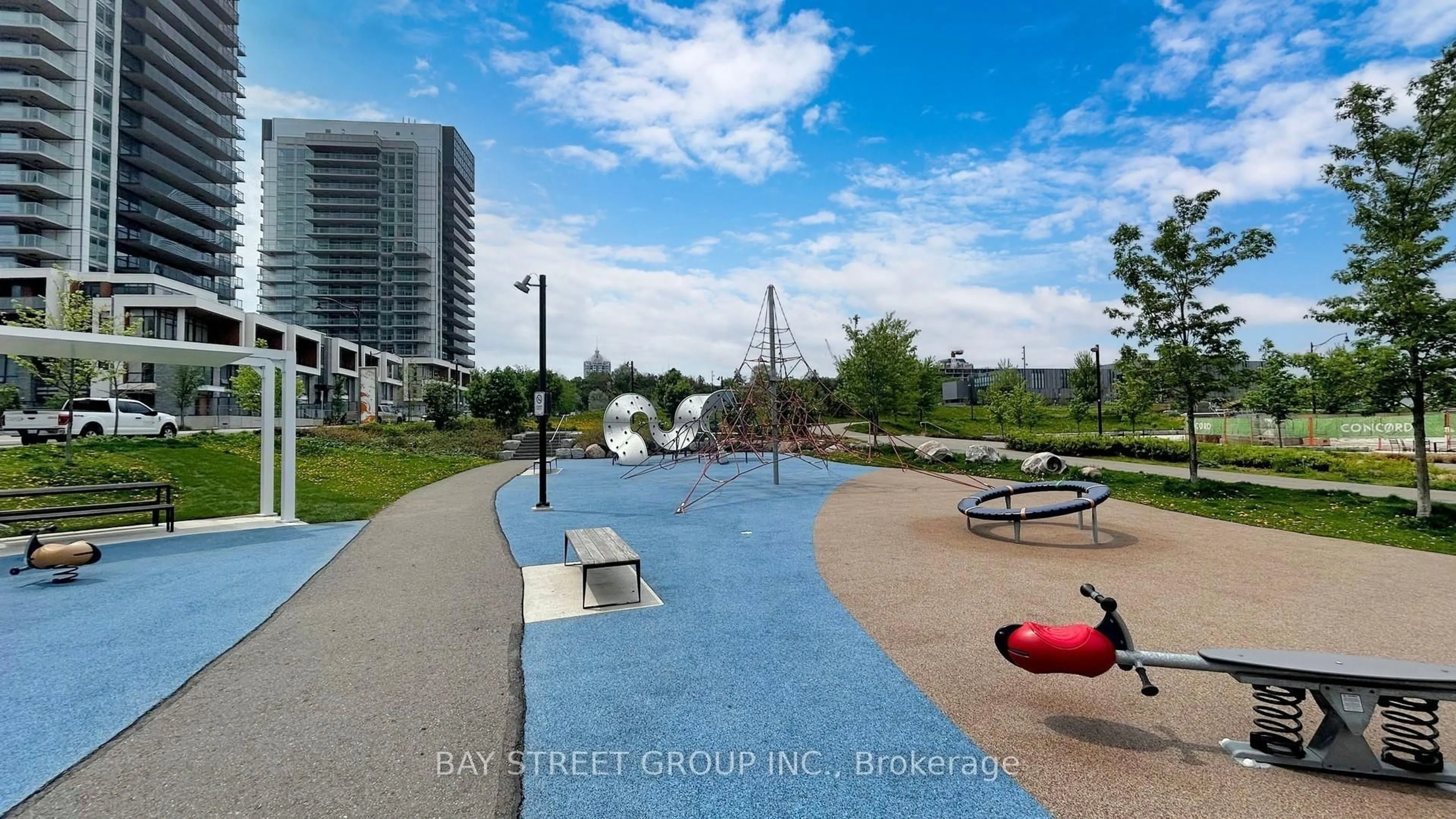Pool for 27 McMahon Dr #1507, Toronto Ontario M2K 0J2