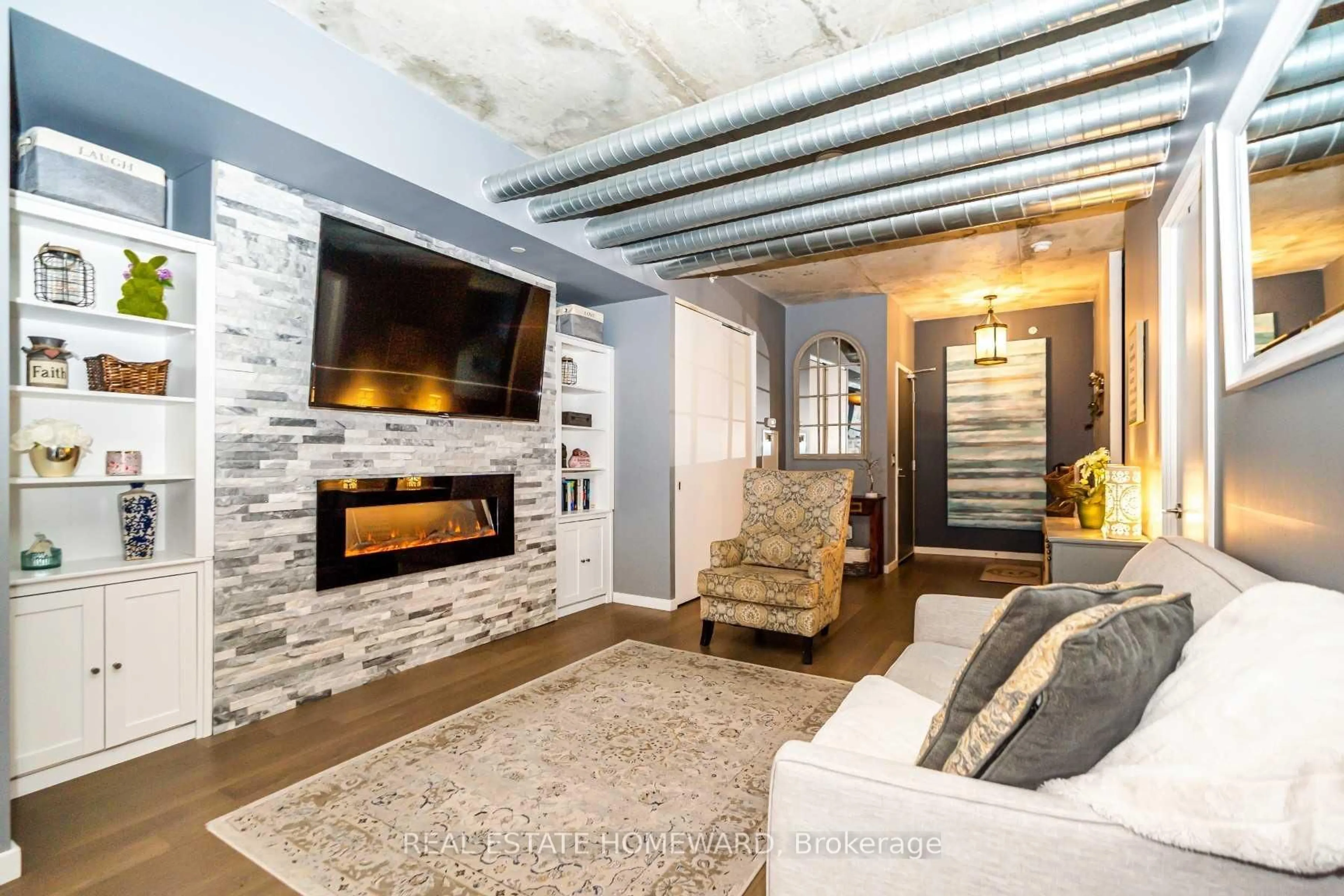 Living room with furniture, unknown for 170 Bayview Ave #1104, Toronto Ontario M5A 0M4