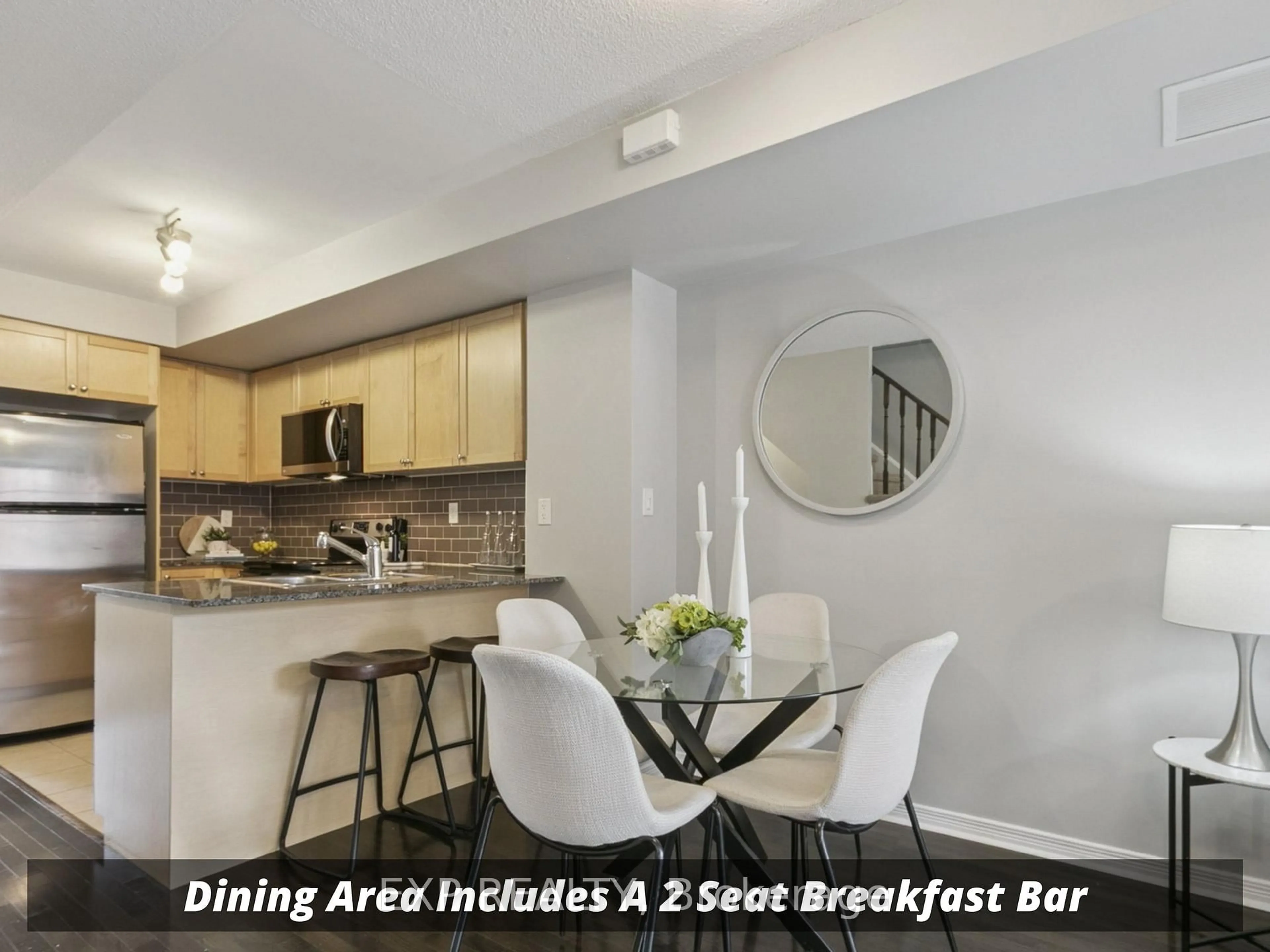 Open concept kitchen, unknown for 21 Ruttan St #242, Toronto Ontario M6P 0A1