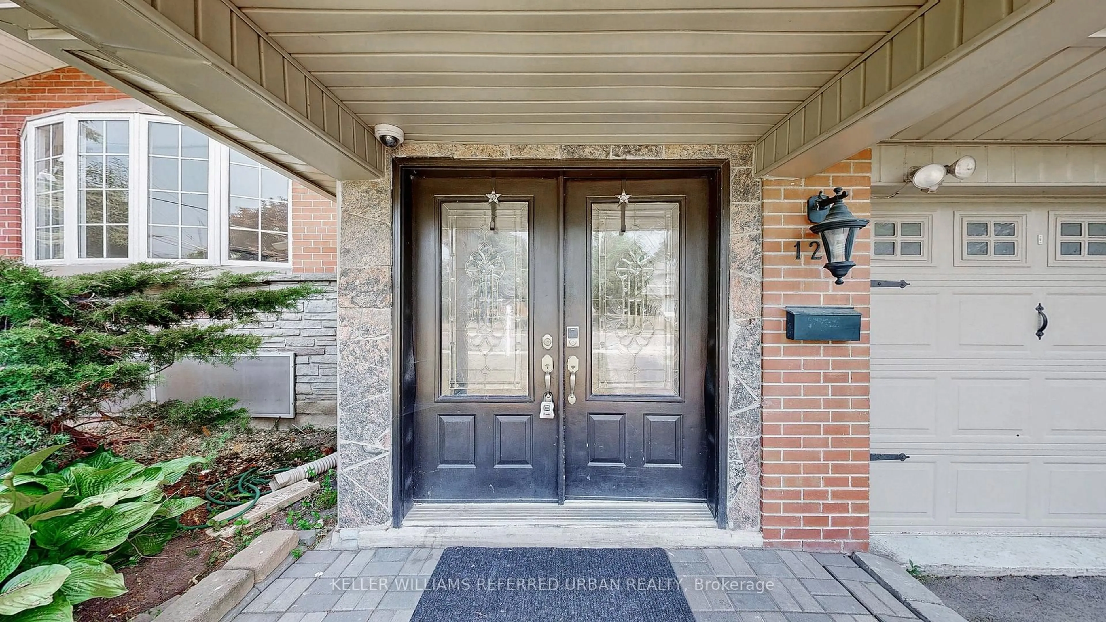 Unknown for 129 Wyndcliff Cres, Toronto Ontario M4A 2J9