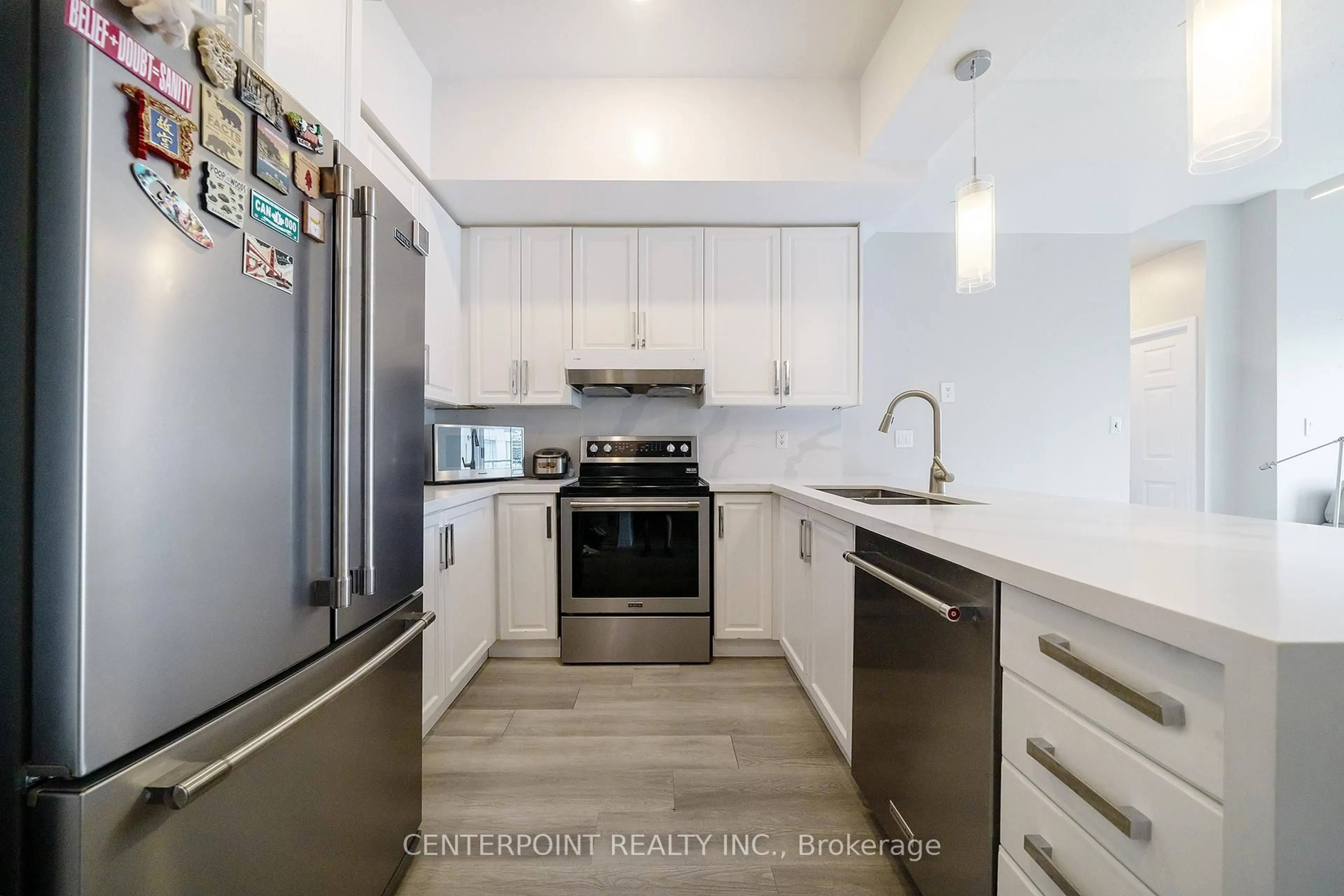 Open concept kitchen, ceramic/tile floor for 7 Lorraine Dr #2506, Toronto Ontario M2N 7H2