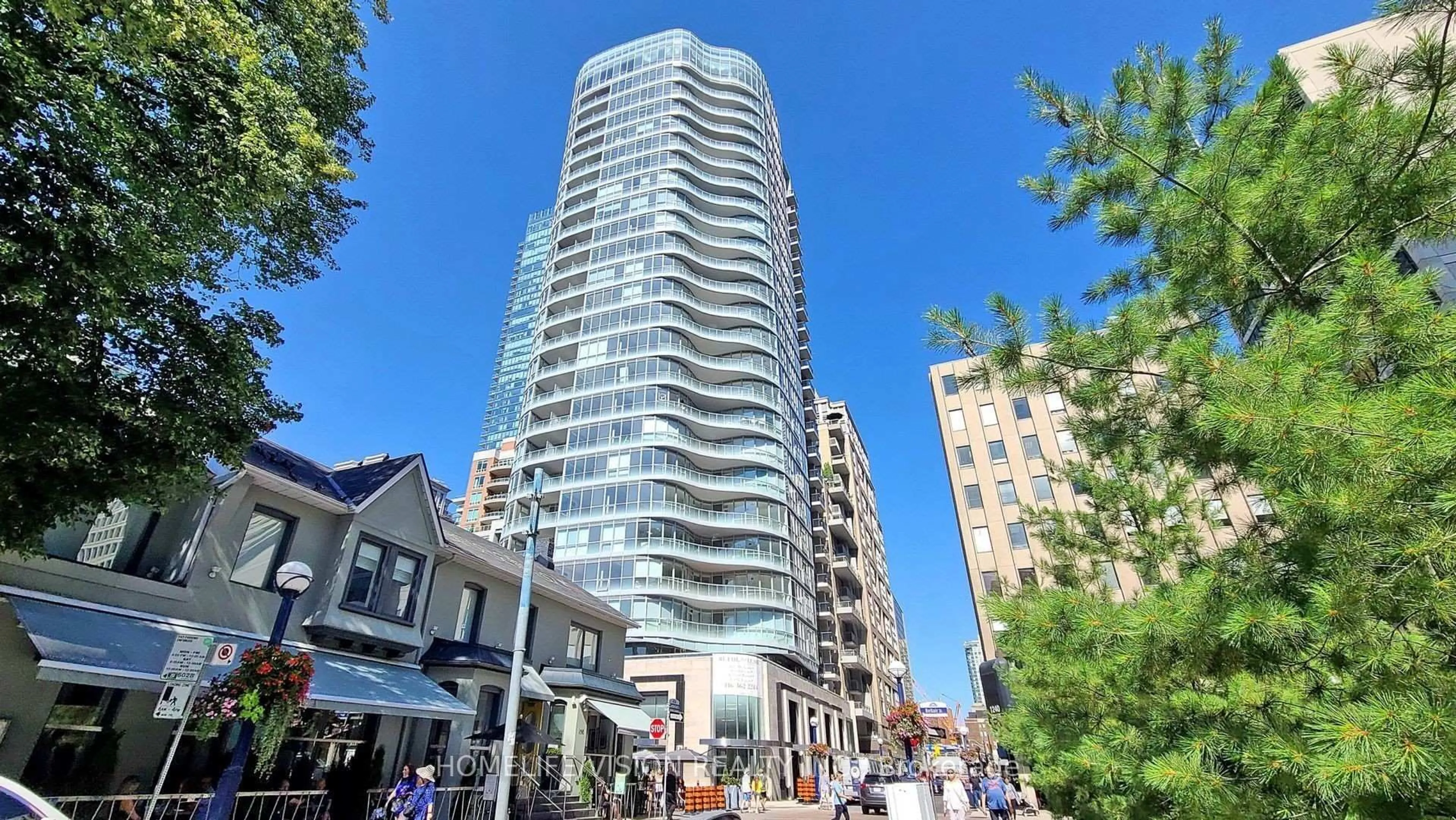 Unknown for 88 Cumberland St #2502, Toronto Ontario M5R 1B9