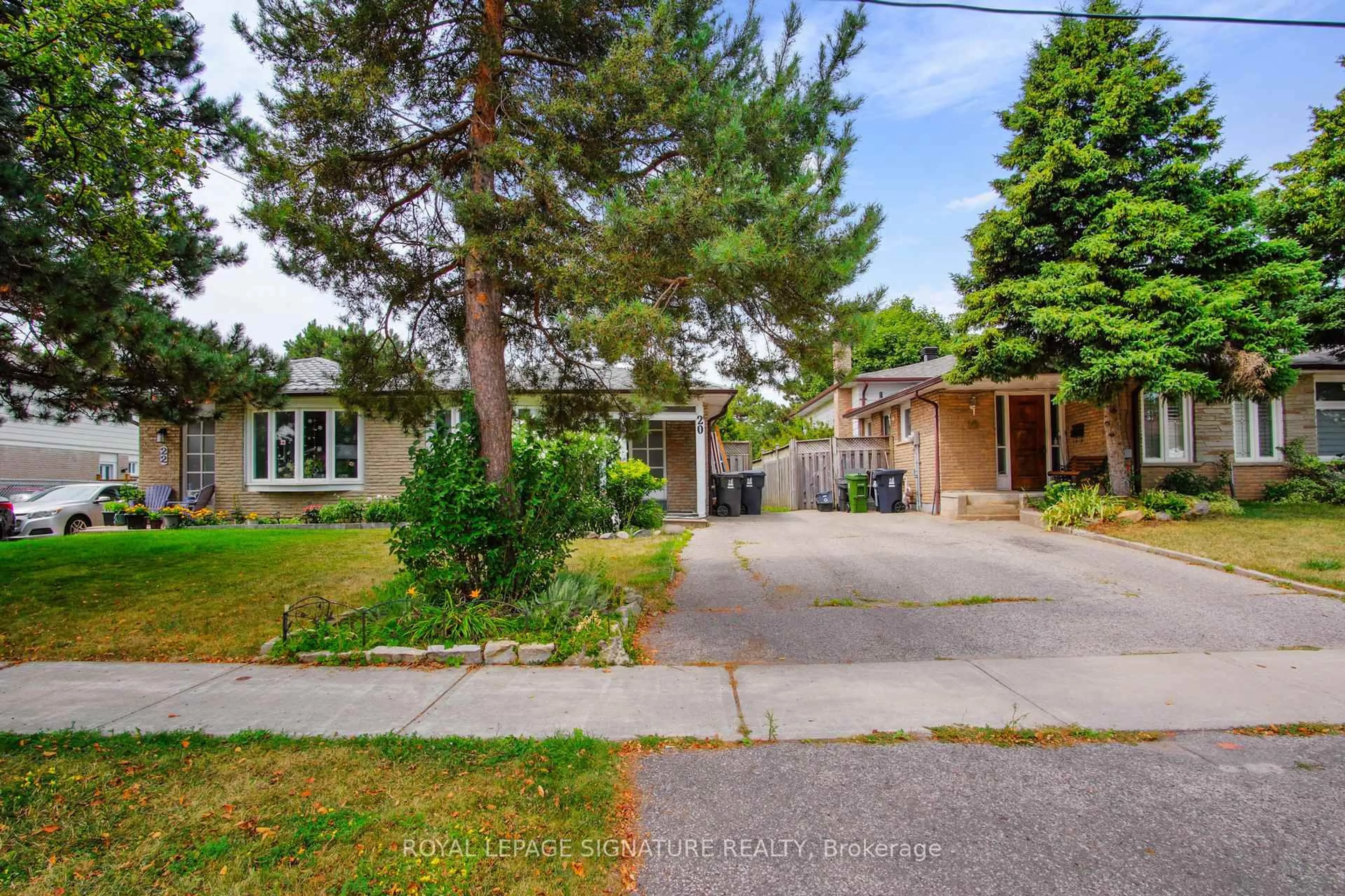 Unknown for 20 Sexton Cres, Toronto Ontario M2H 2L5