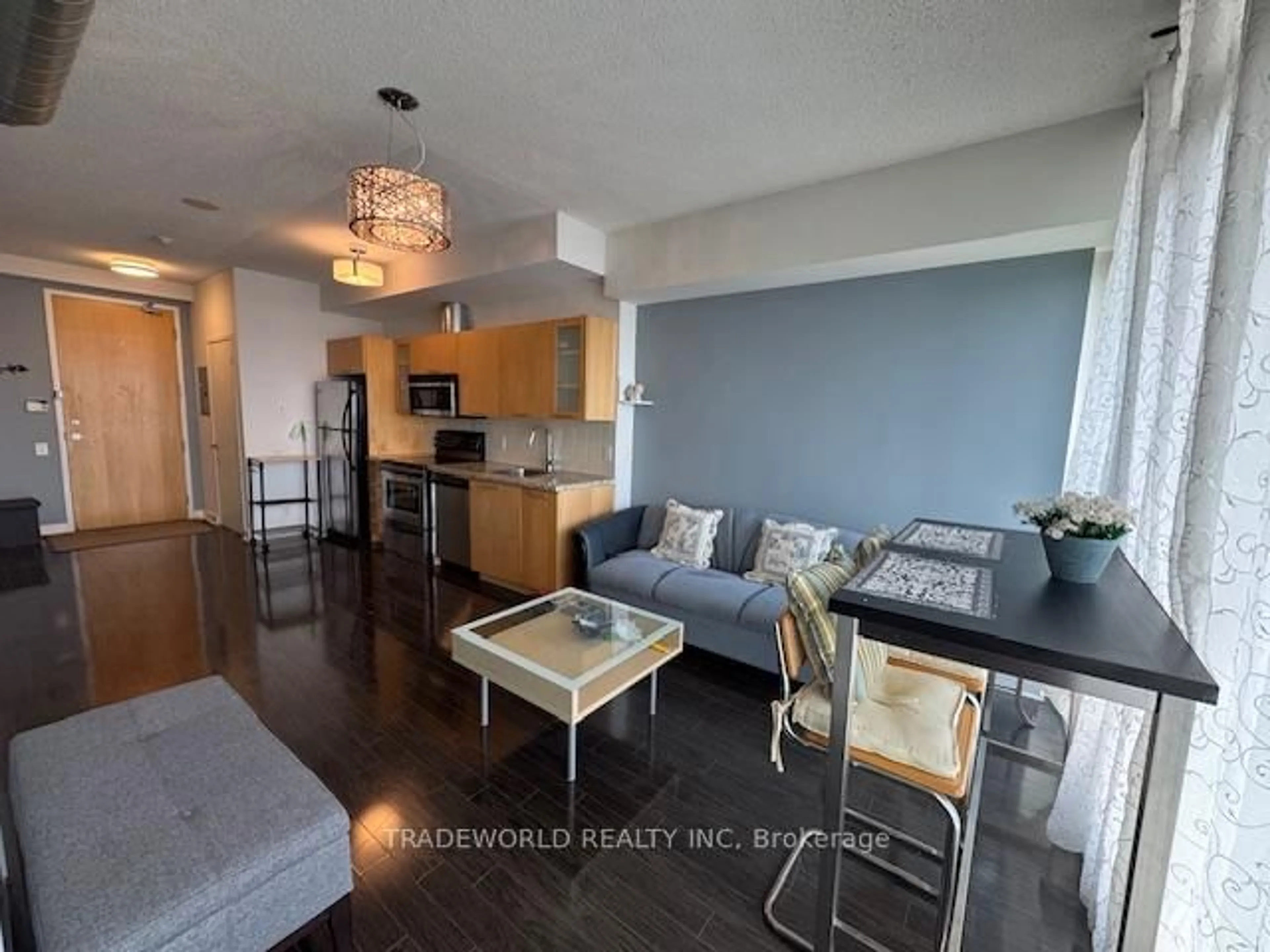 A pic of a room for 33 Mill St #1805, Toronto Ontario M5A 3R3