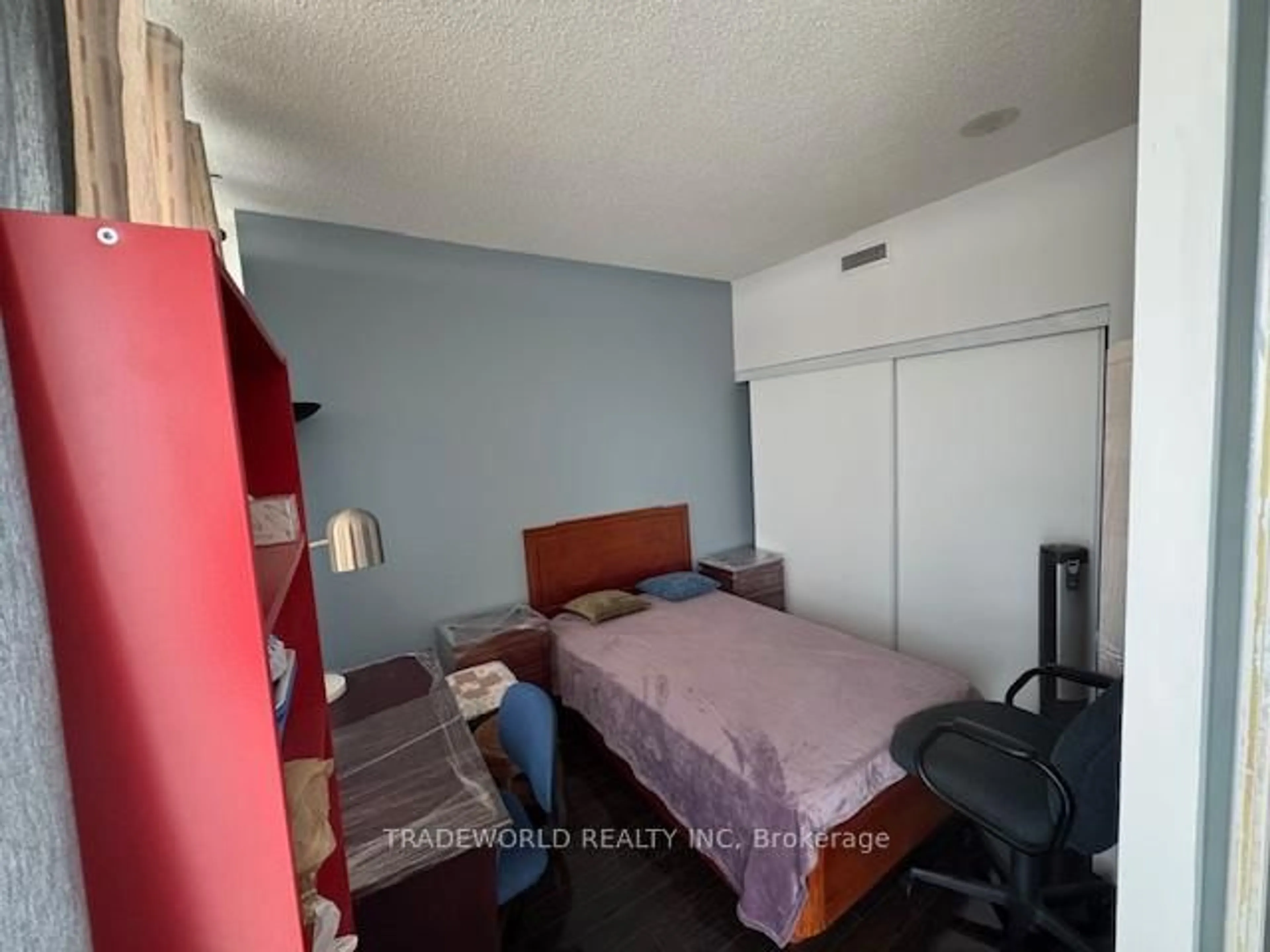 A pic of a room for 33 Mill St #1805, Toronto Ontario M5A 3R3