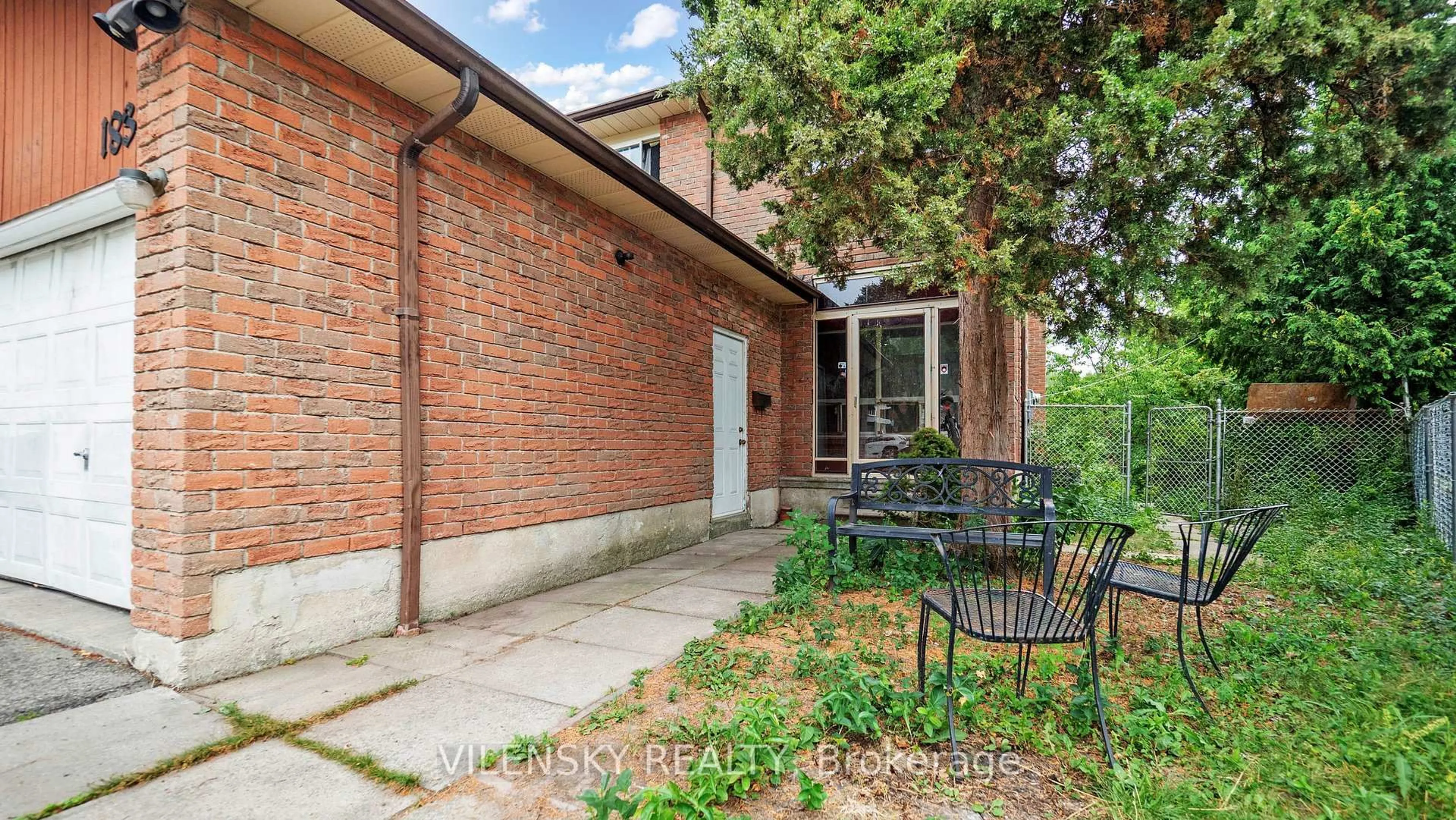 Unknown for 183 Robert Hicks Dr, Toronto Ontario M2R 3R3
