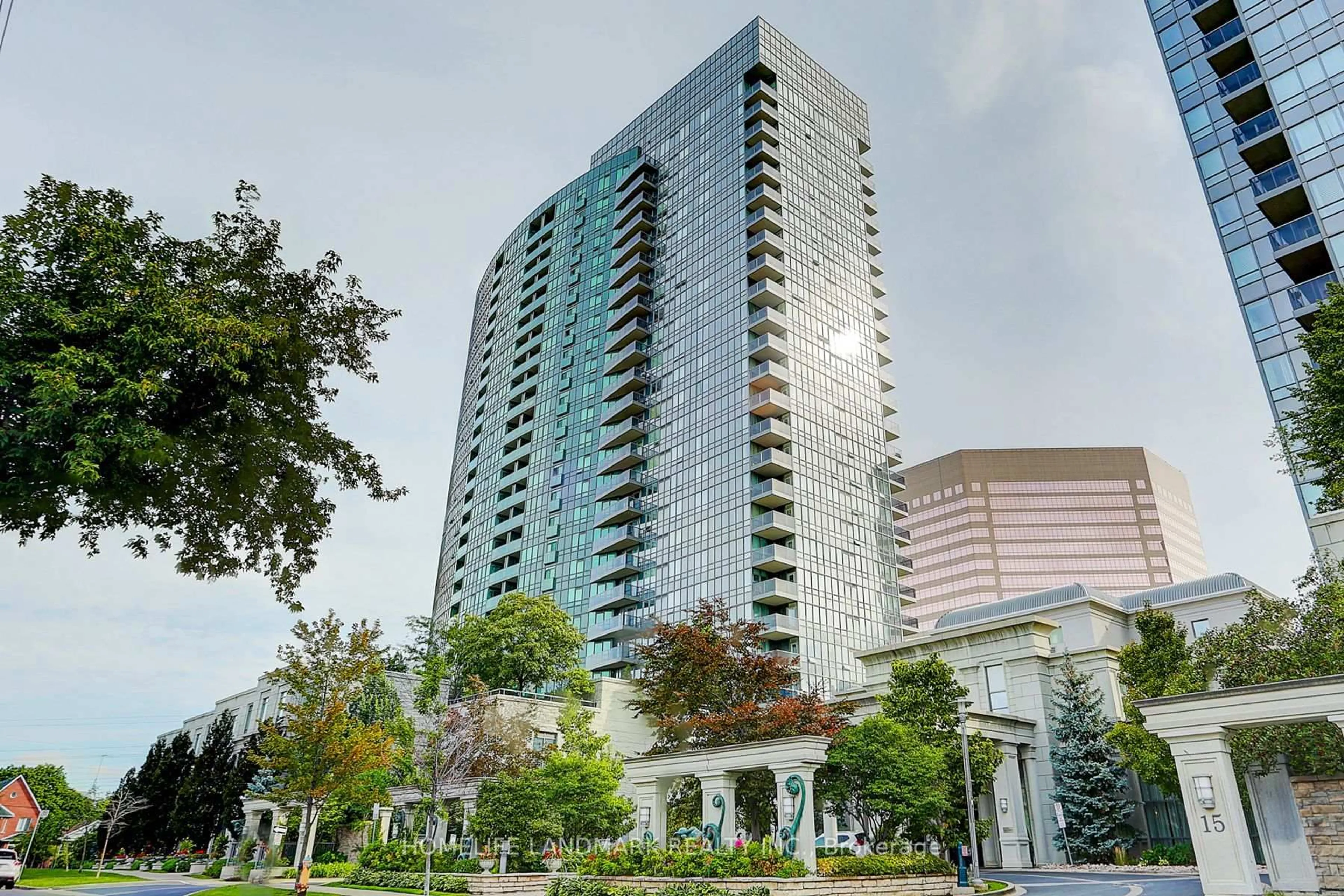 Indoor foyer for 25 Greenview Ave #2219, Toronto Ontario M2M 0A5