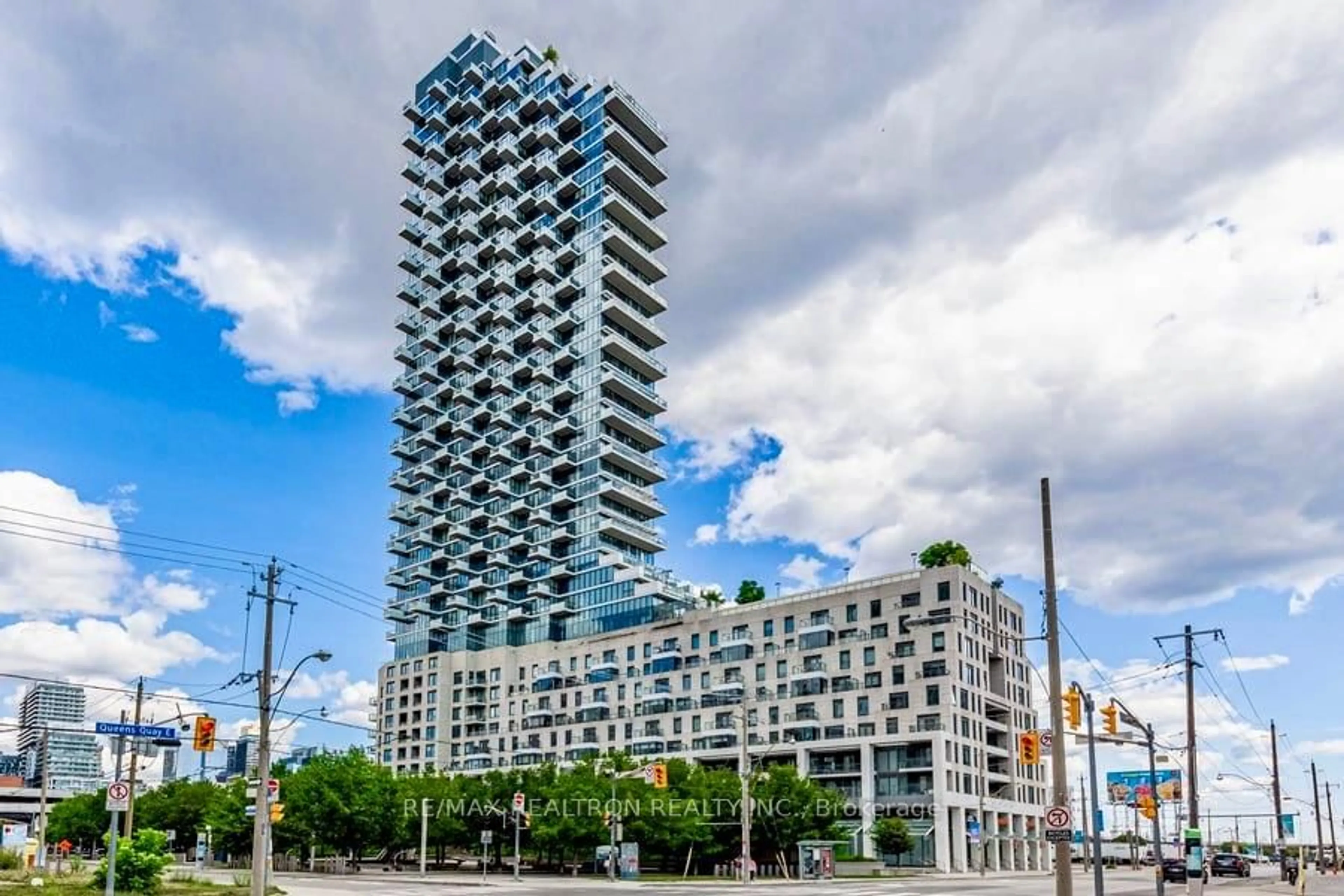 Unknown for 16 Bonnycastle St #1709, Toronto Ontario M5A 0C9
