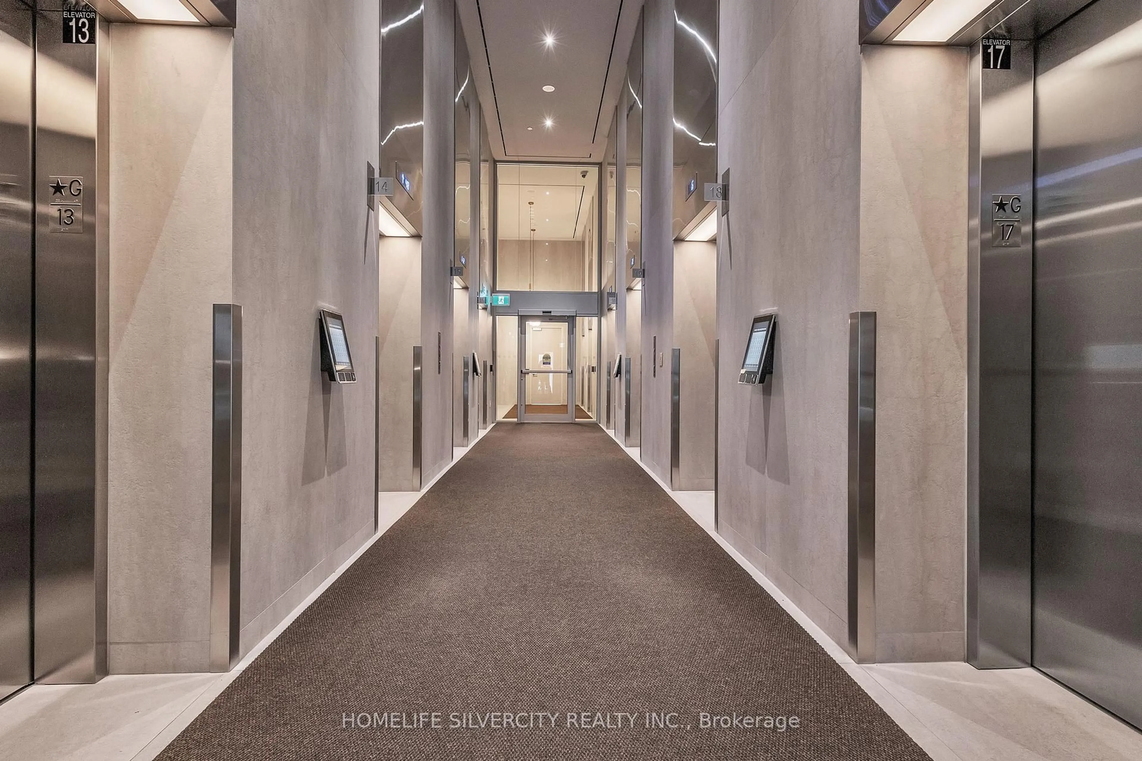 Indoor foyer for 55 Cooper St #2503, Toronto Ontario M5E 0G1