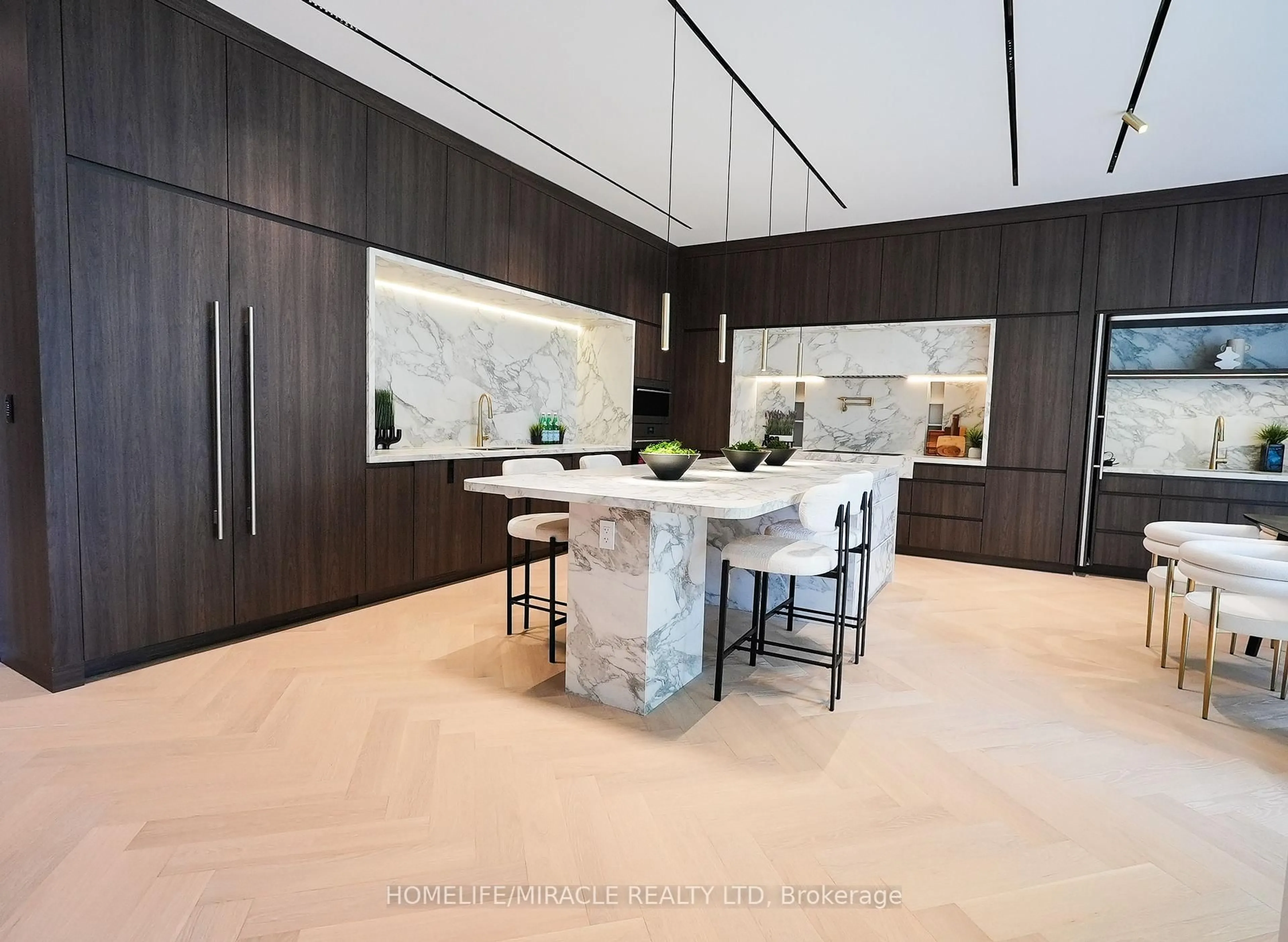 Contemporary kitchen, ceramic/tile floor for 184 Poyntz Ave, Toronto Ontario M2N 1J6