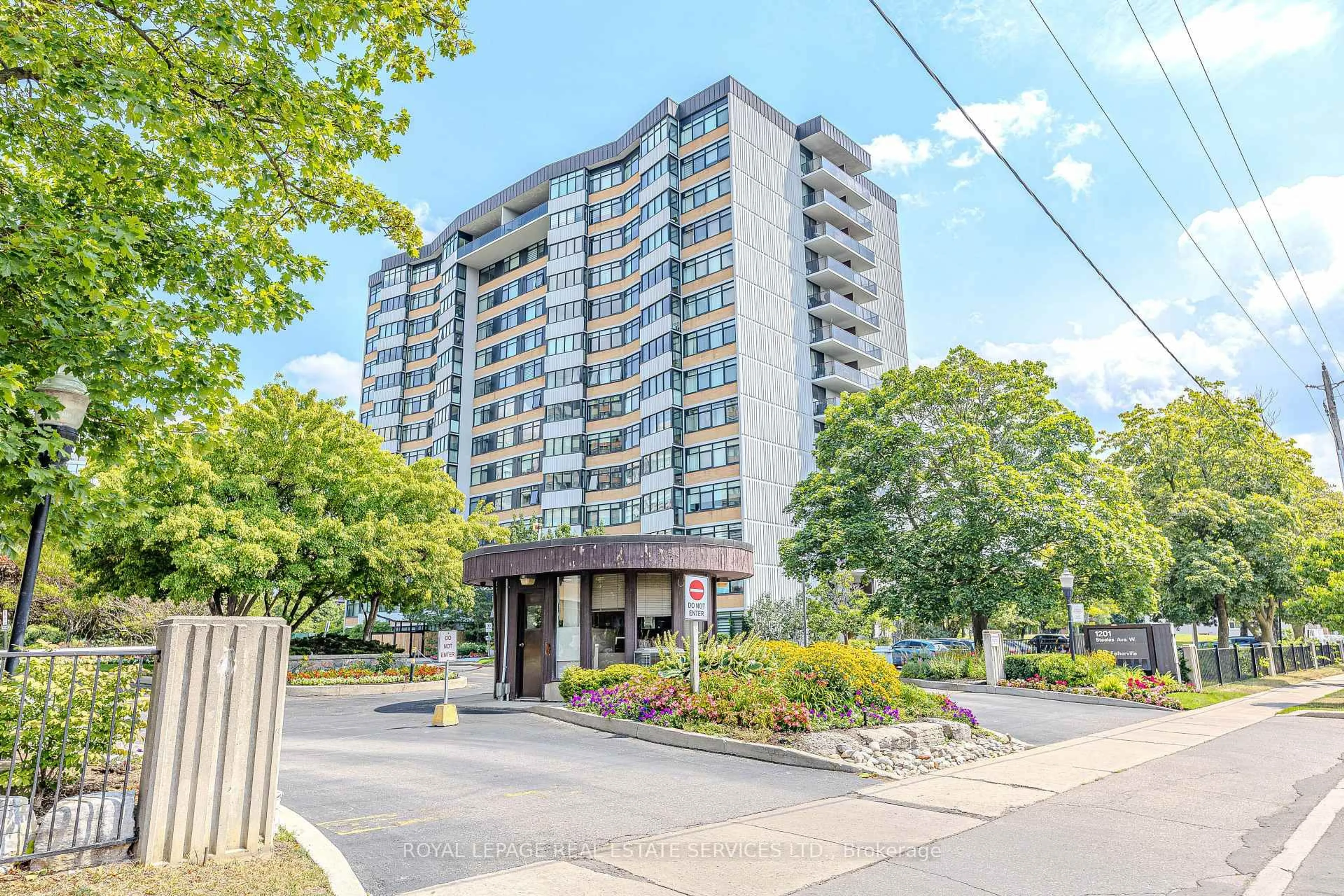 Unknown for 90 Fisherville Rd #PH 1, Toronto Ontario M2R 3J9