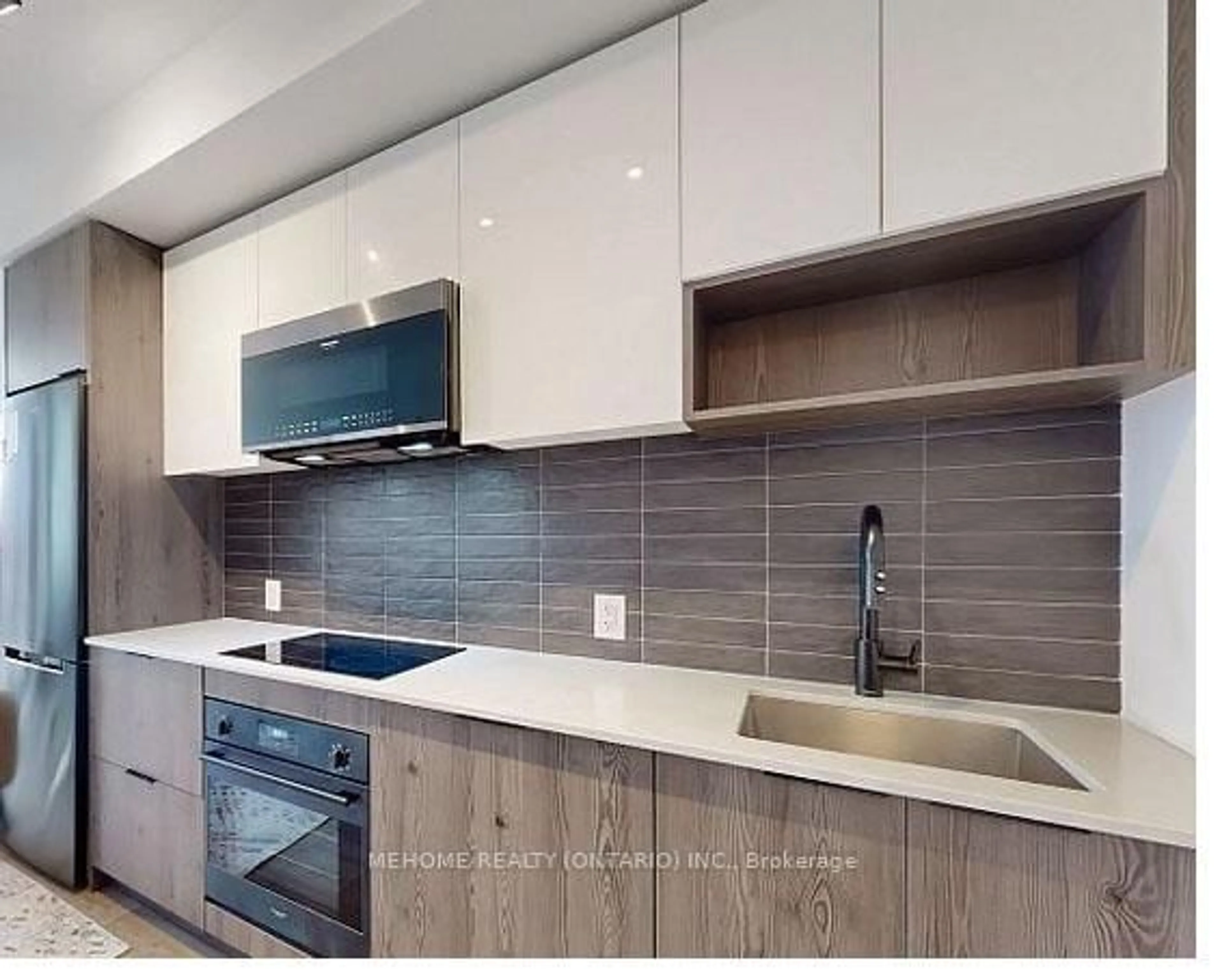 Unknown for 5 Defries St #312, Toronto Ontario M5A 0W7