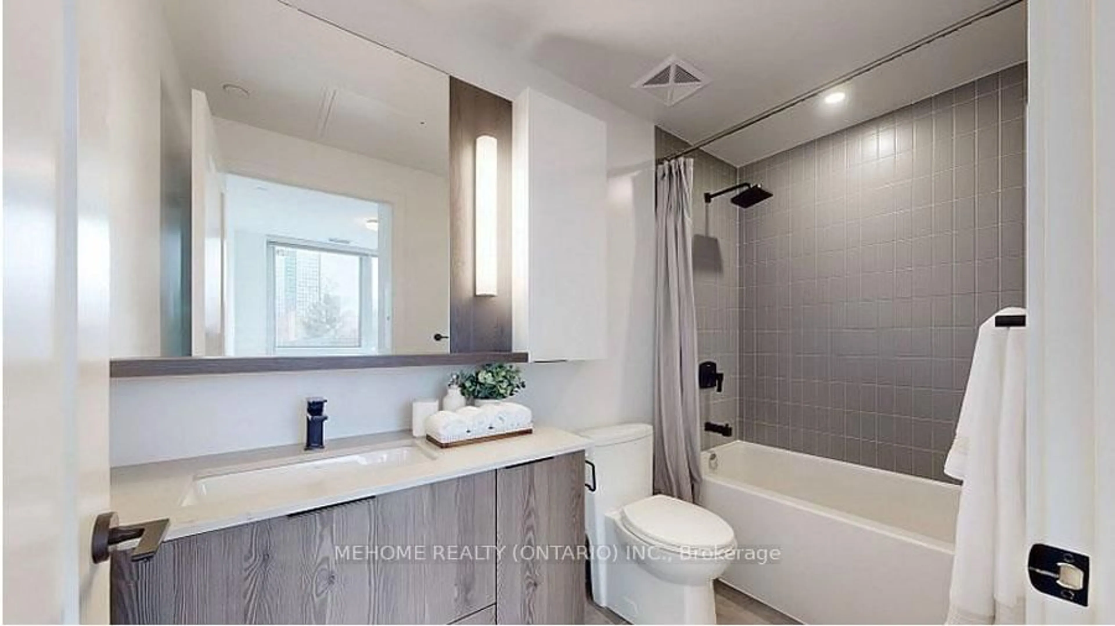 Standard bathroom, ceramic/tile floor for 5 Defries St #312, Toronto Ontario M5A 0W7