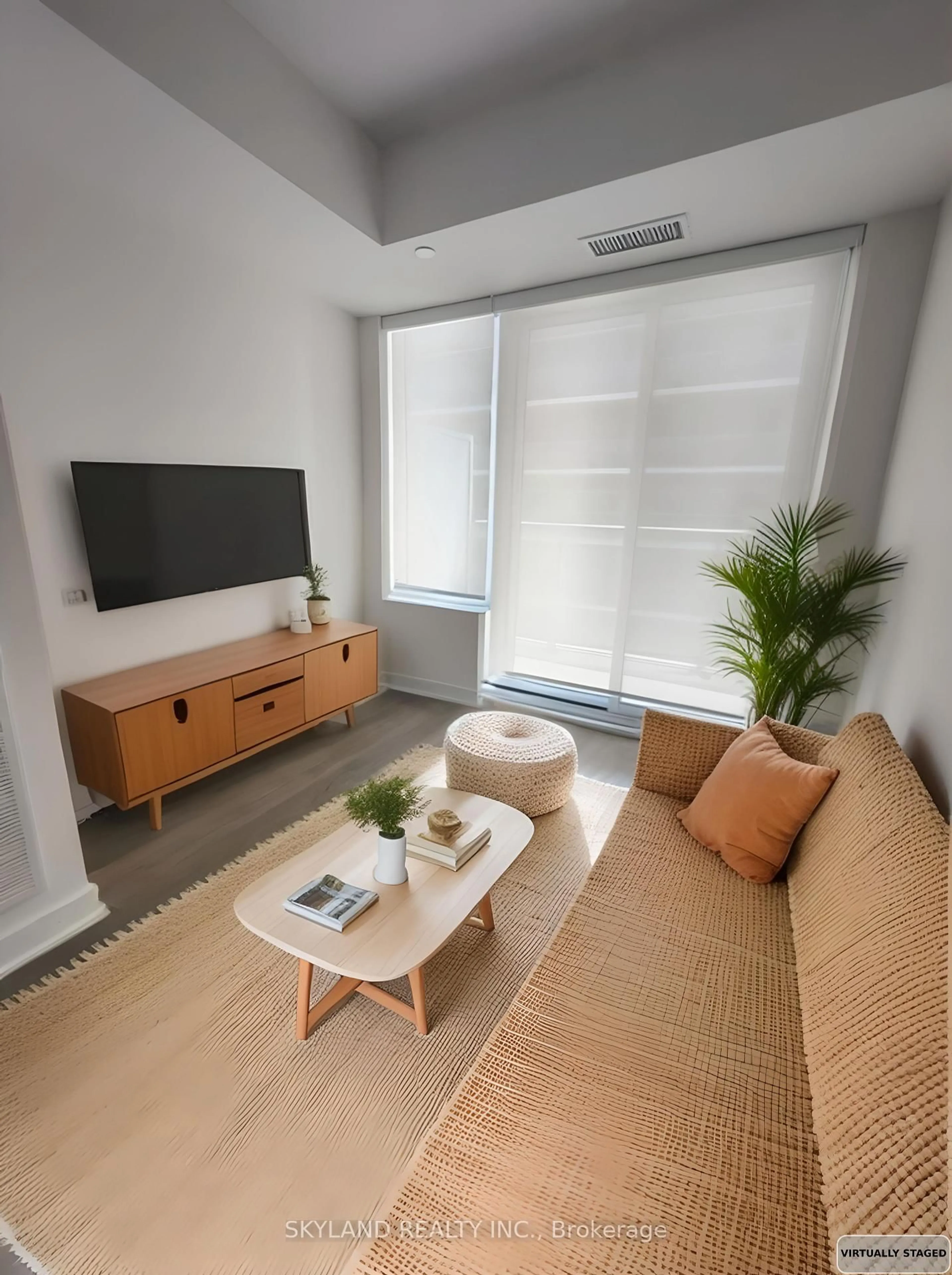 Living room with furniture, unknown for 99 Broadway Ave #3208, Toronto Ontario M4P 0E3