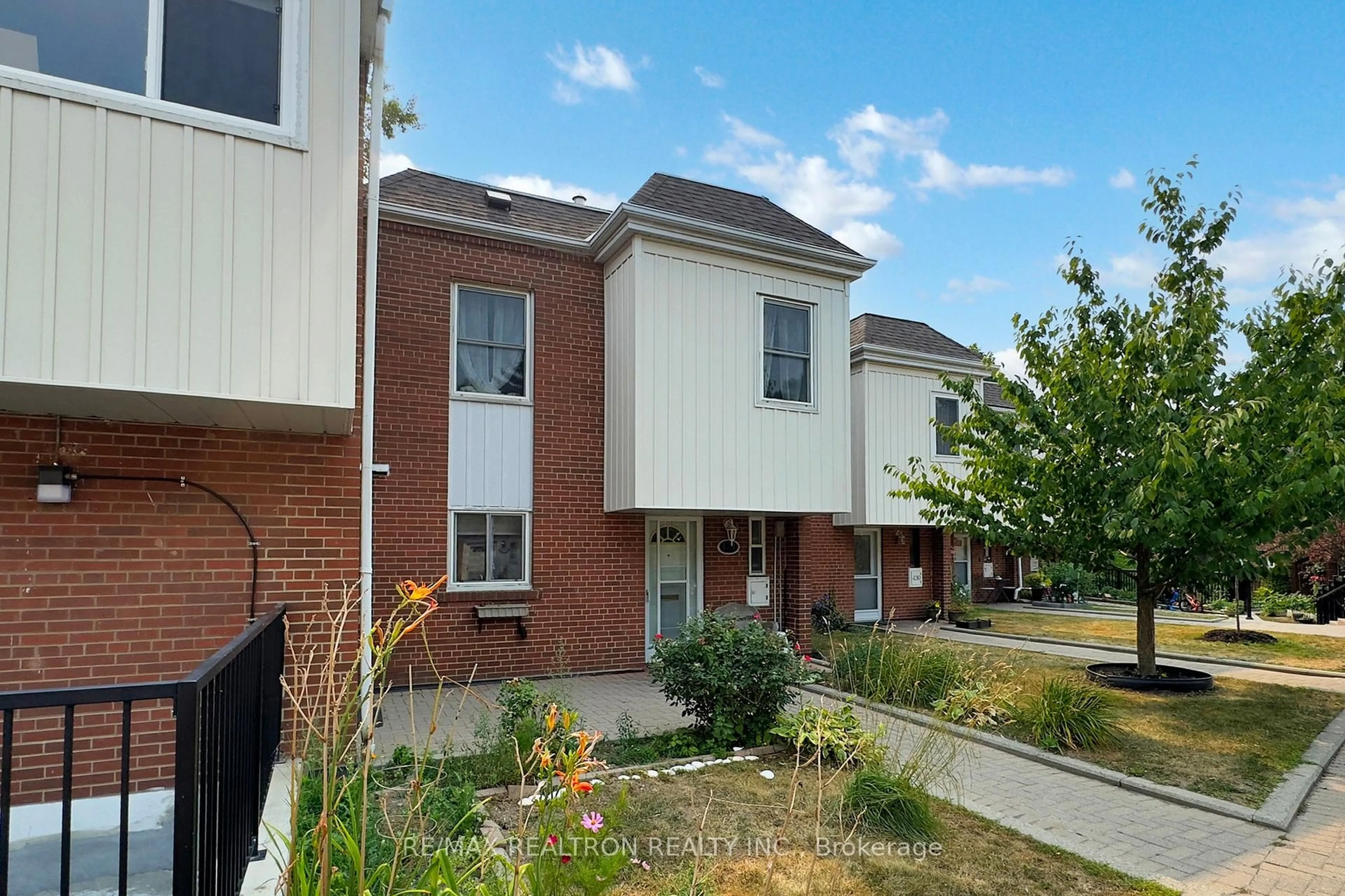 Home with brick exterior material, street for 15 Esterbrooke Ave #131, Toronto Ontario M2J 2C5