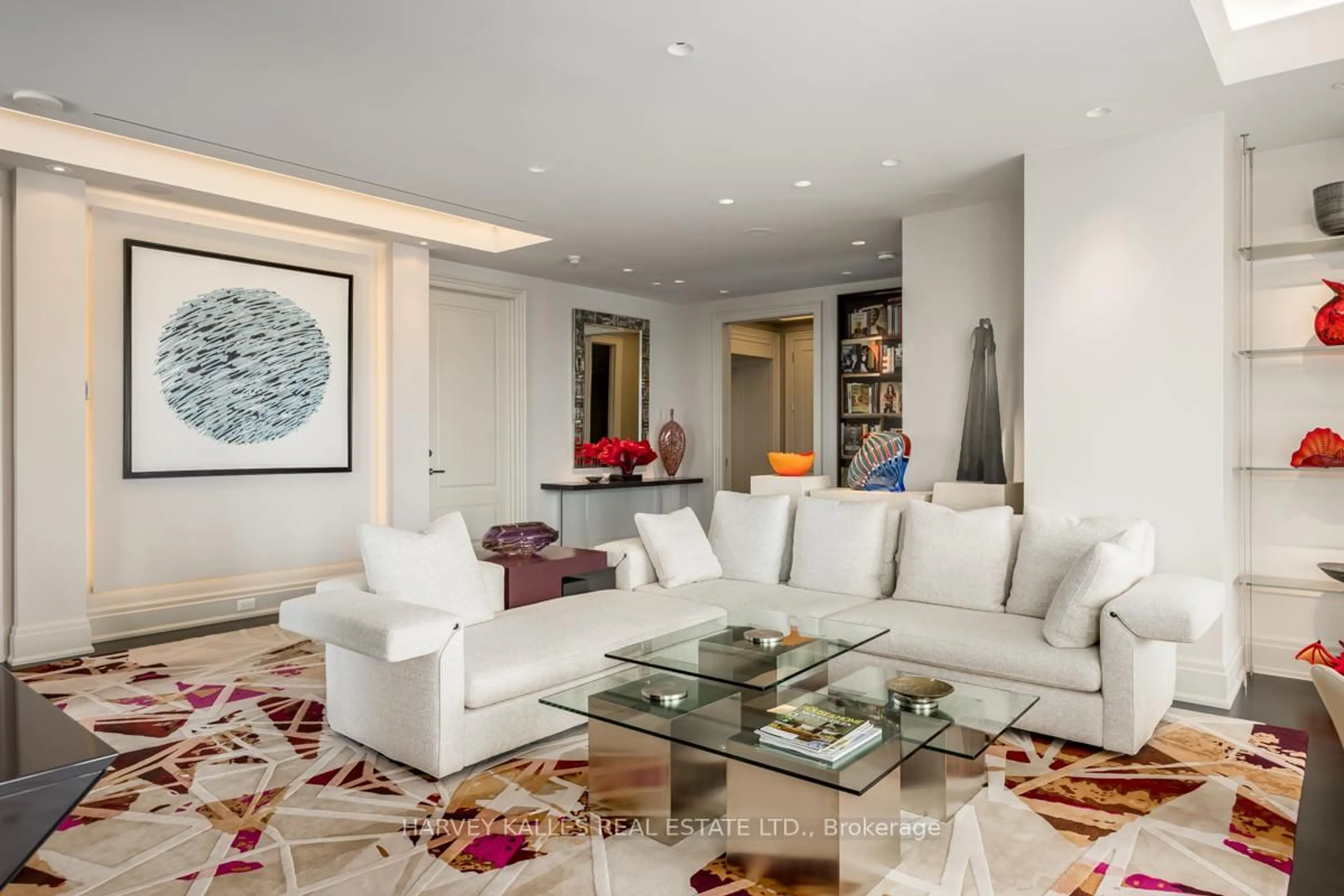 Living room with furniture, unknown for 50 Yorkville Ave #2604, Toronto Ontario M4W 0A3