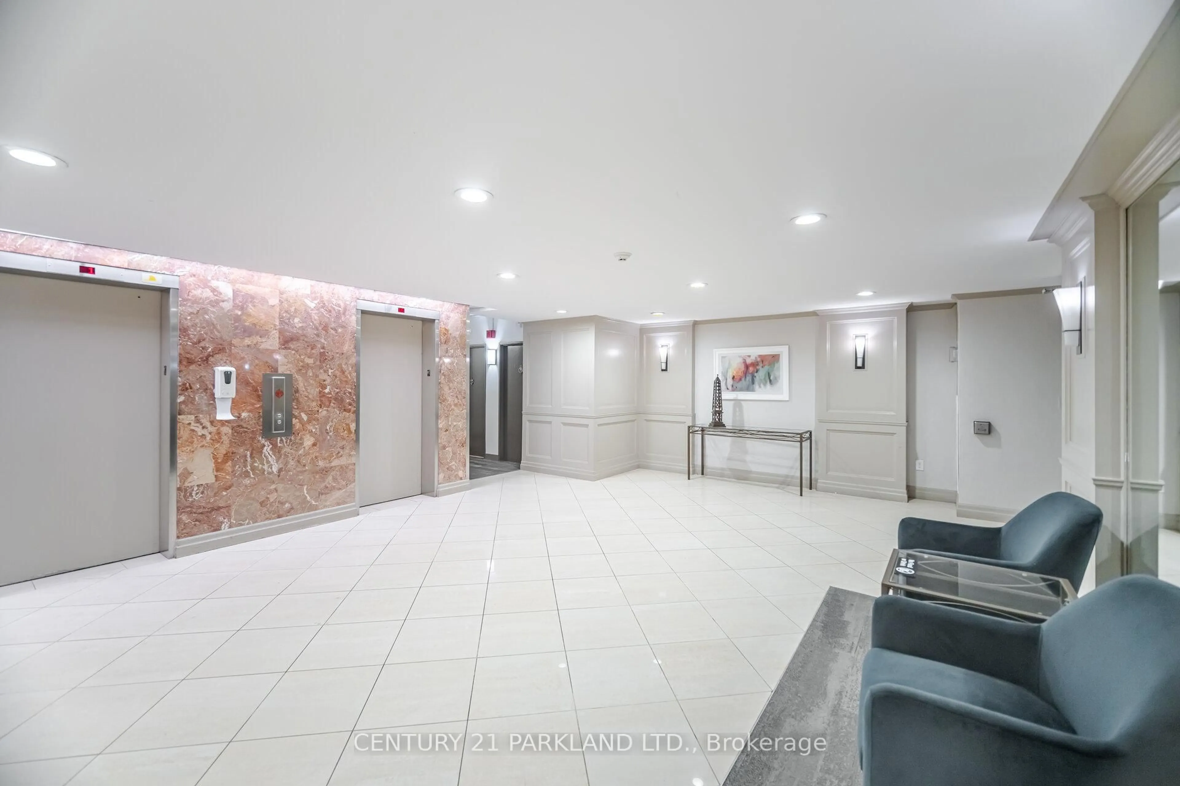 Lobby for 1900 Sheppard Ave #1202, Toronto Ontario M2J 4T4