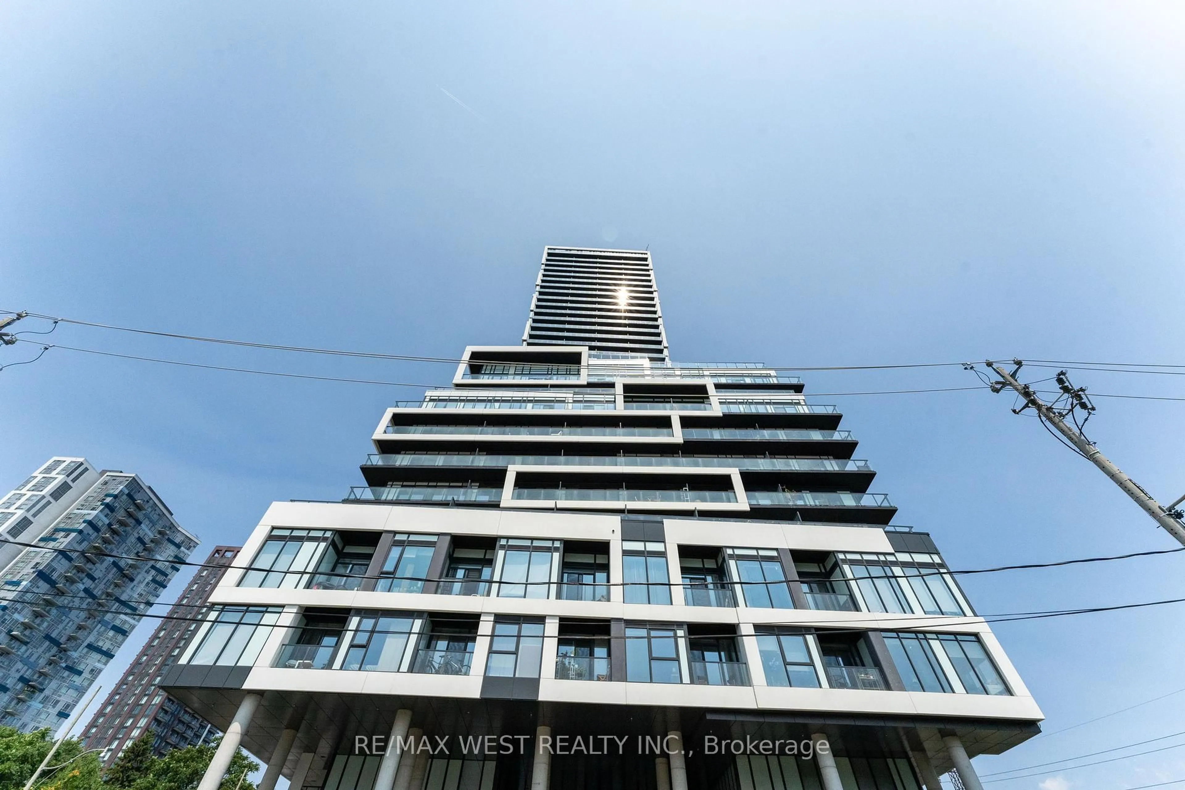 Unknown for 5 Defries St #3405, Toronto Ontario M5A 0W7