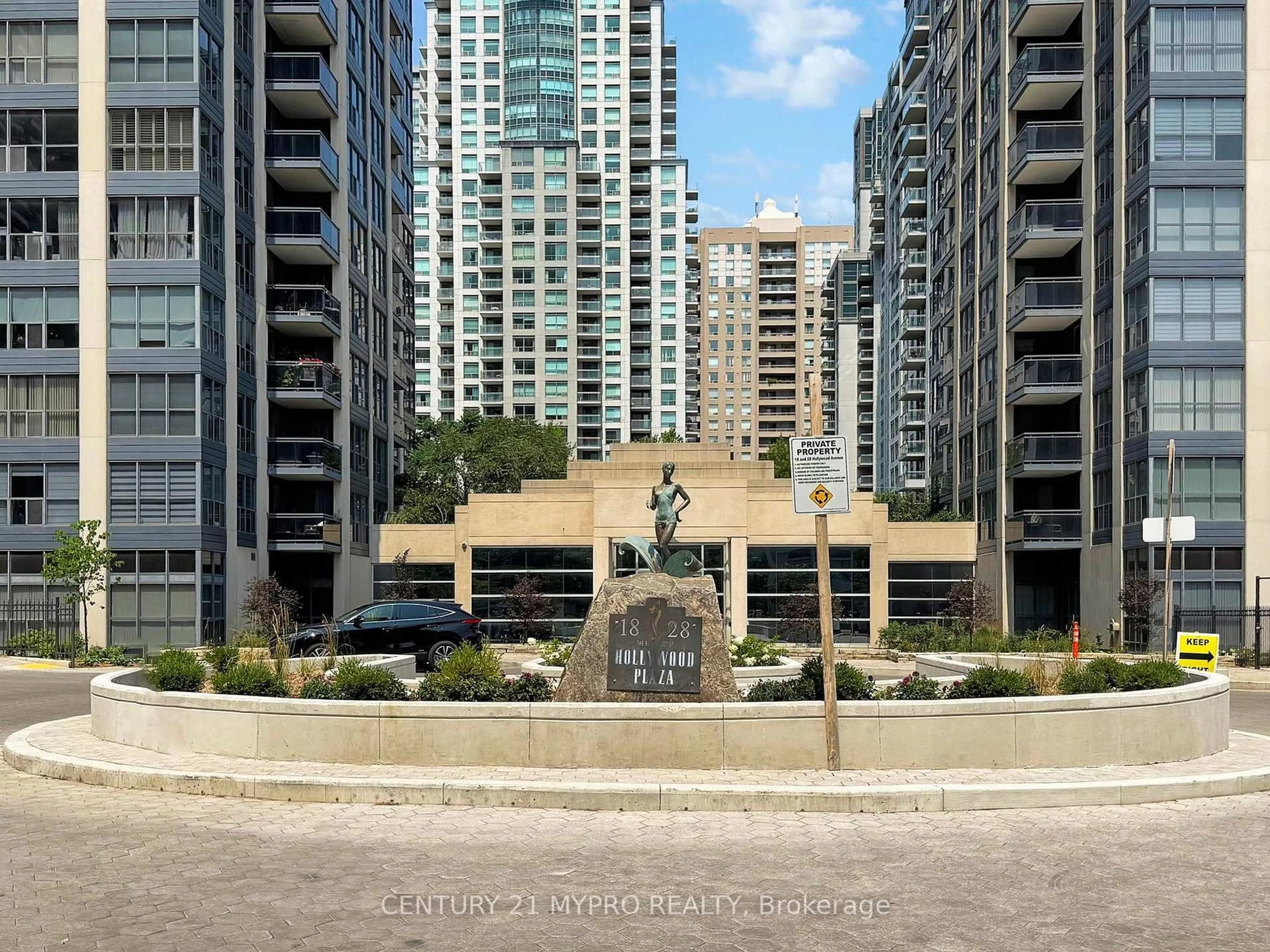 Unknown for 28 Hollywood Ave #Sph207, Toronto Ontario M2N 6S4