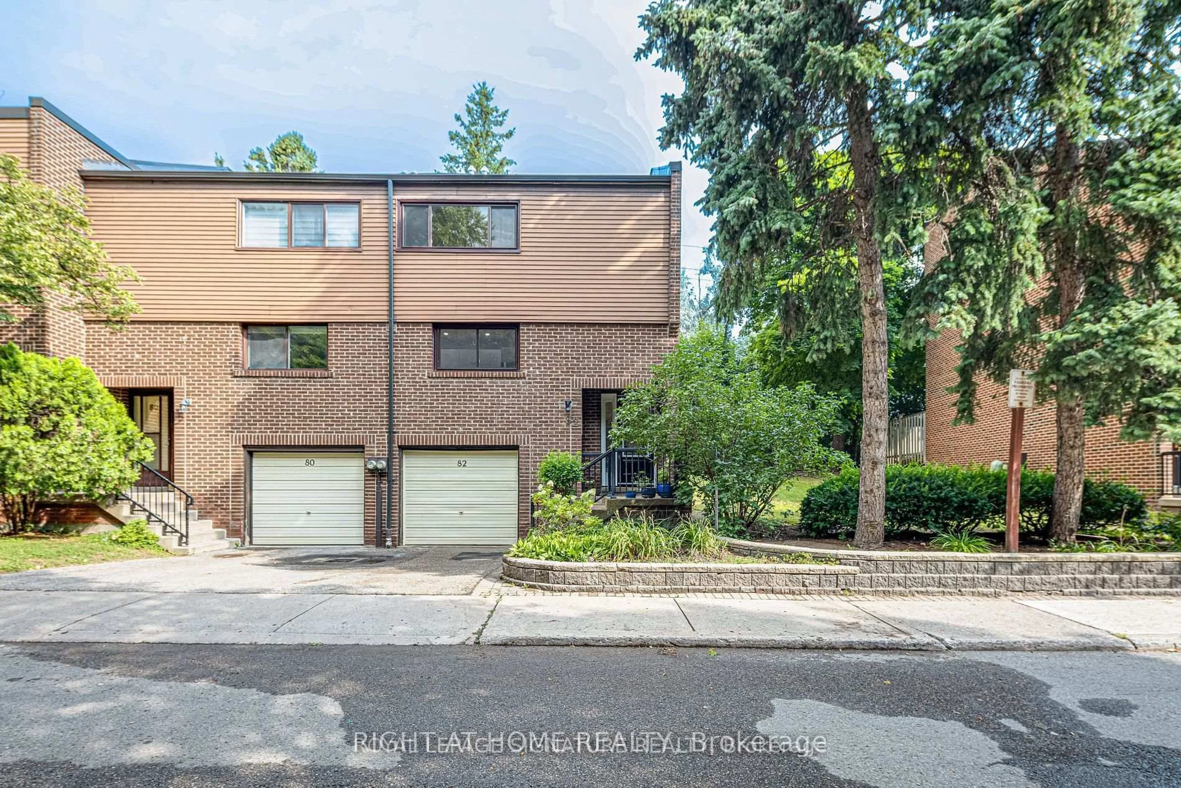 Home with brick exterior material, street for 82 Song Meadoway #92, Toronto Ontario M2H 2T7