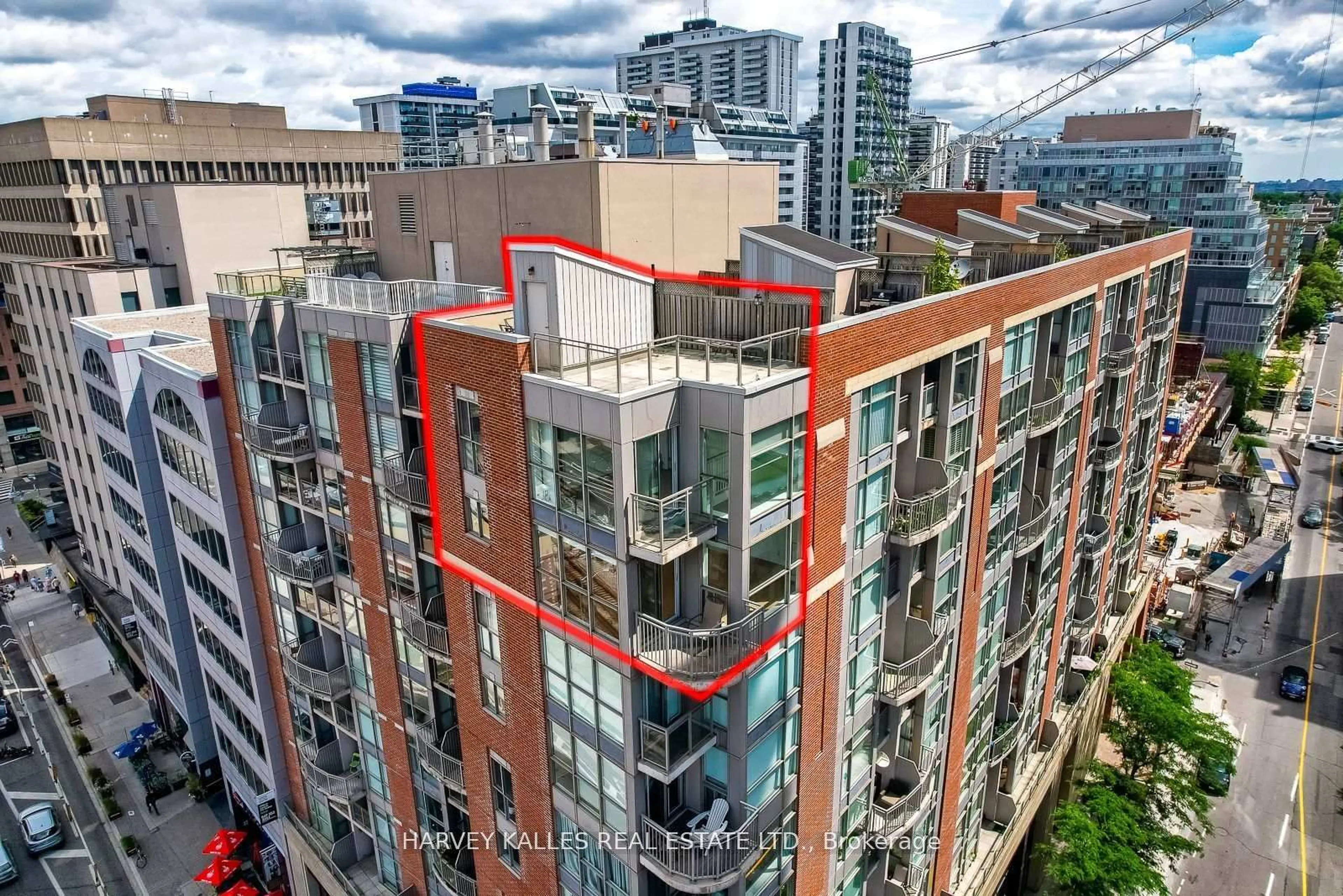 A pic from outside/outdoor area/front of a property/back of a property/a pic from drone, city buildings view from balcony for 18 Merton St #1109, Toronto Ontario M4S 3G9