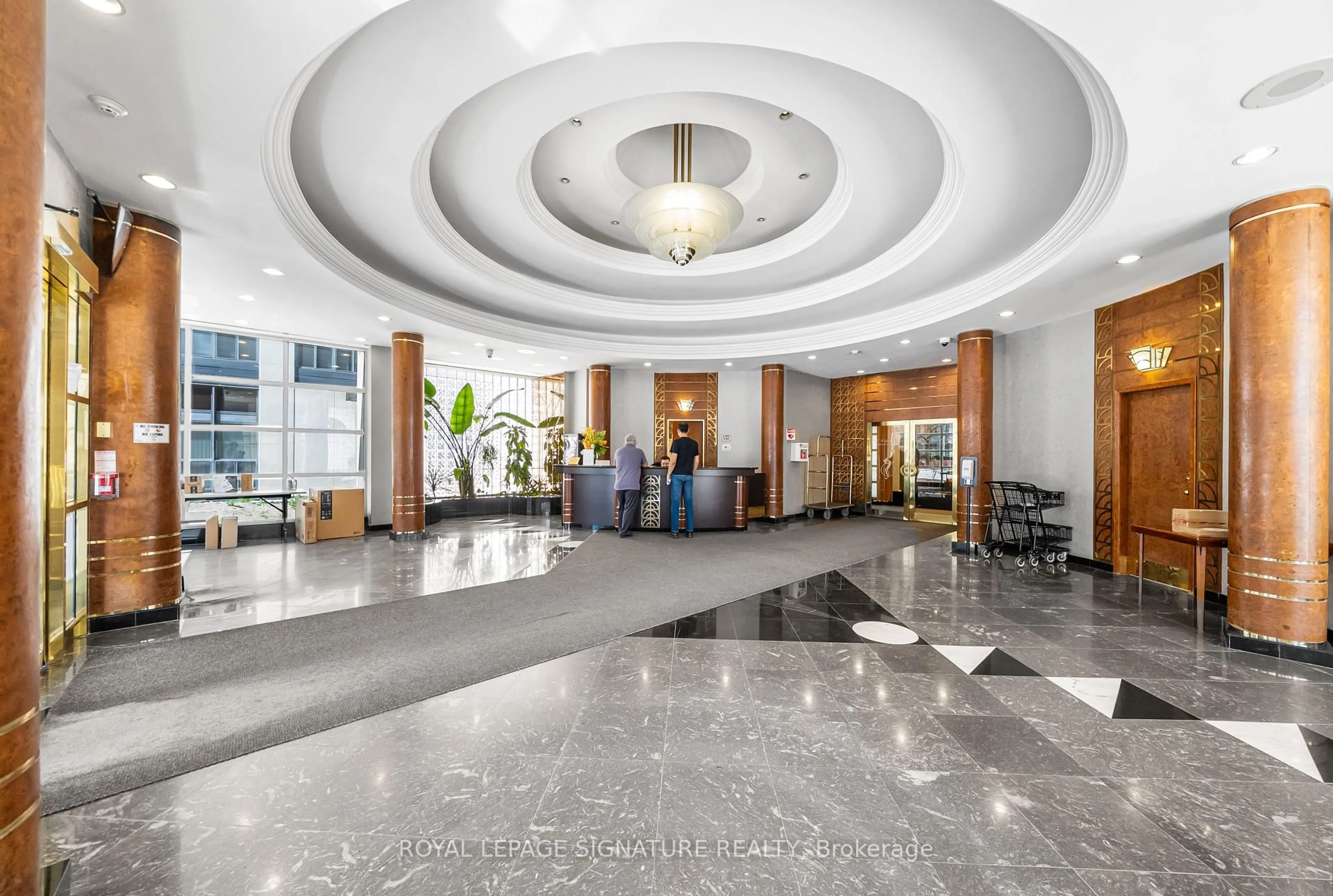 Lobby for 18 Hollywood Ave #206, Toronto Ontario M2N 6P5