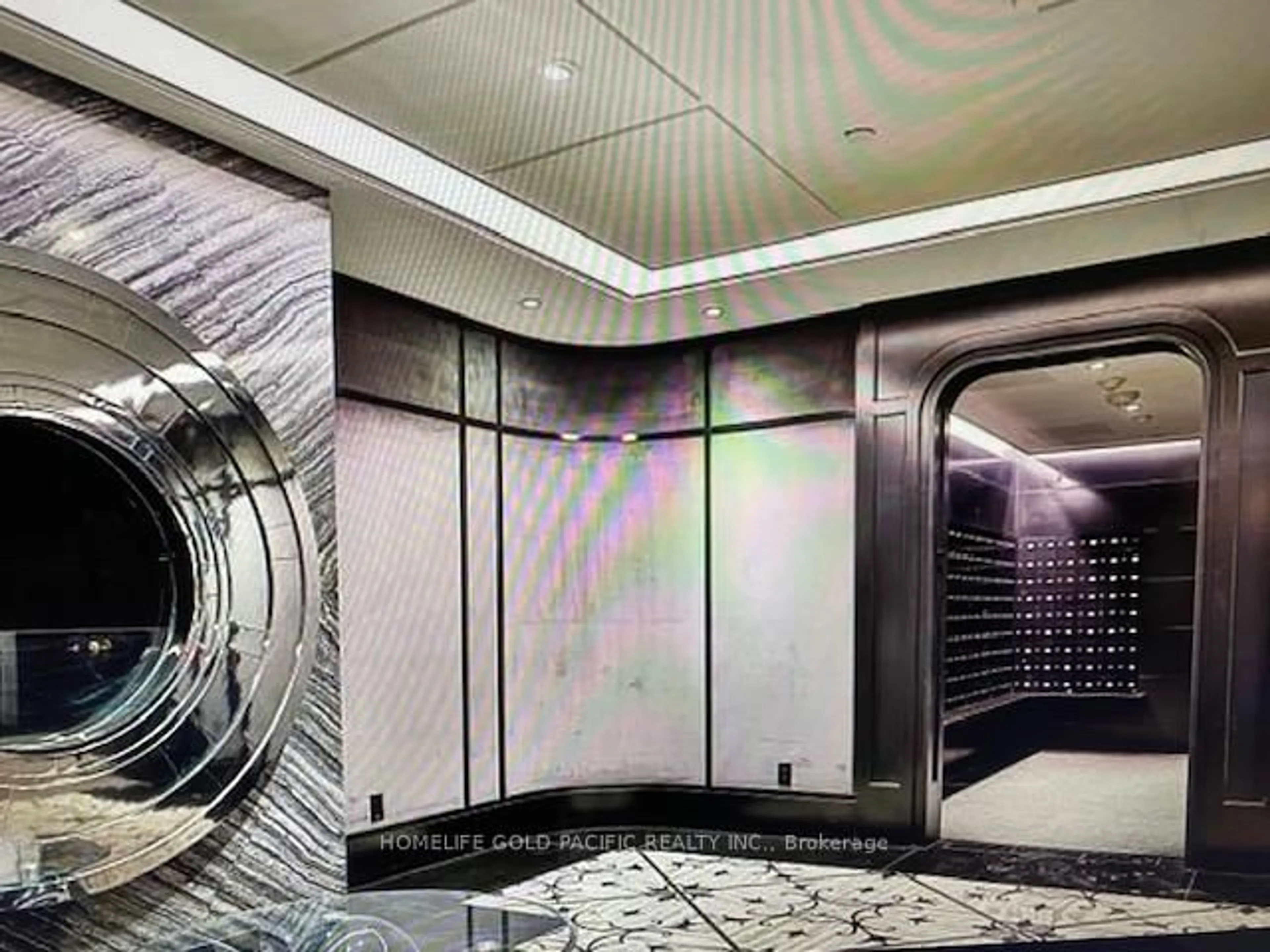 Indoor foyer for 88 Blue Jays Way #1114, Toronto Ontario M5V 2G3