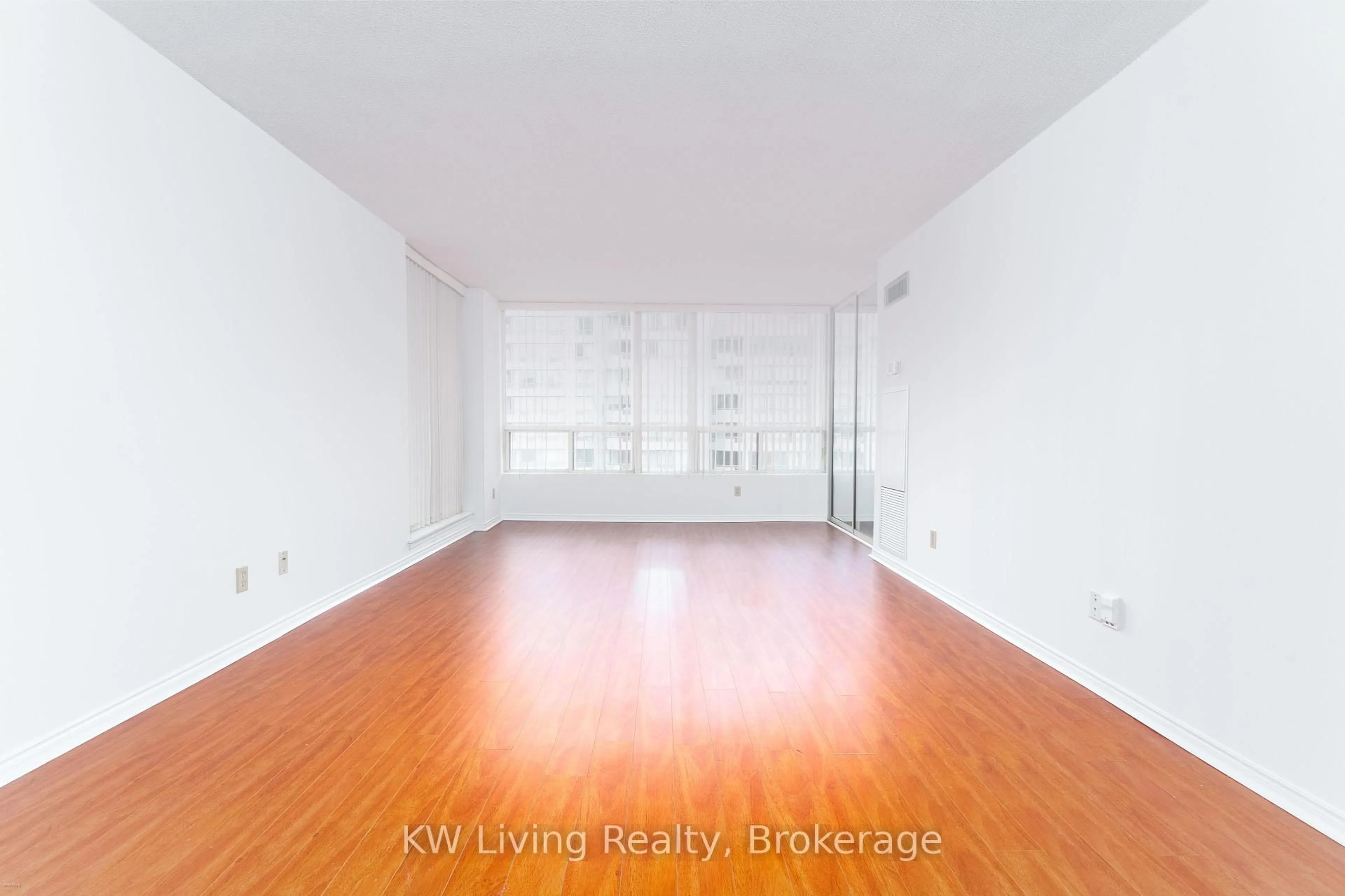A pic of a room for 5765 Yonge St #904, Toronto Ontario M2M 4H9