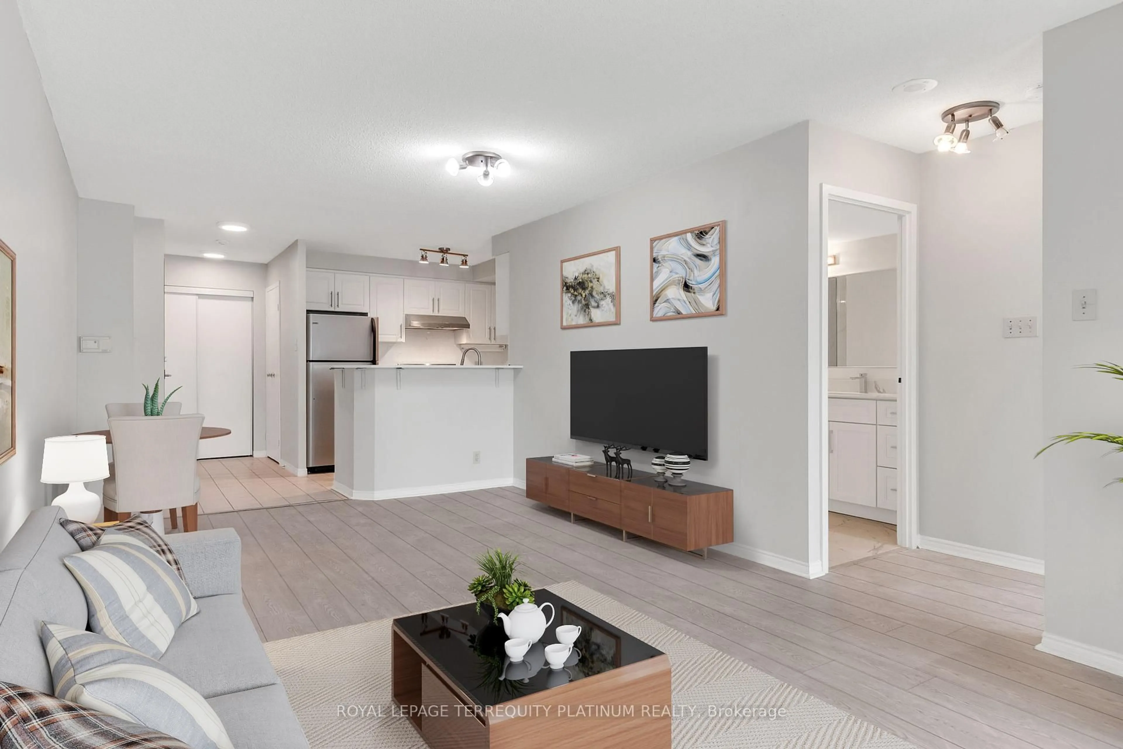 Living room with furniture, unknown for 10 Yonge St #1008, Toronto Ontario M5E 1R4
