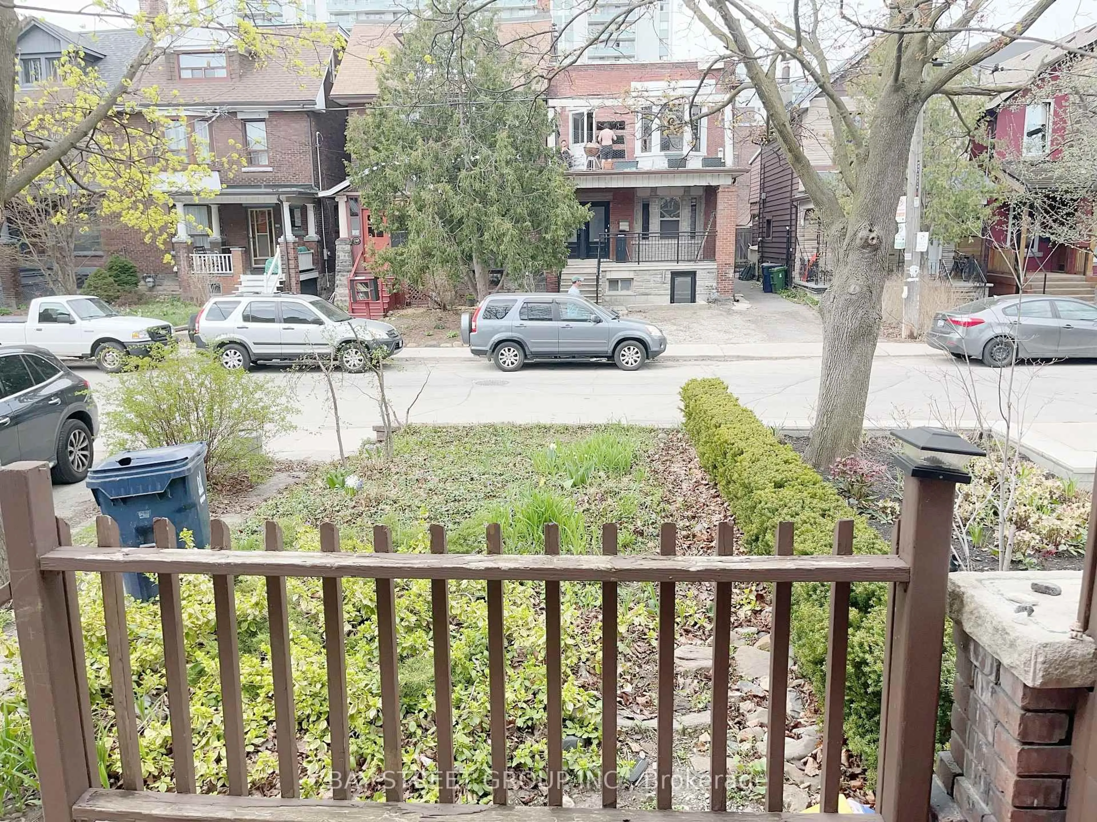 Balcony in the apartment, city buildings view from balcony for 163 Delaware Ave, Toronto Ontario M6H 2T2