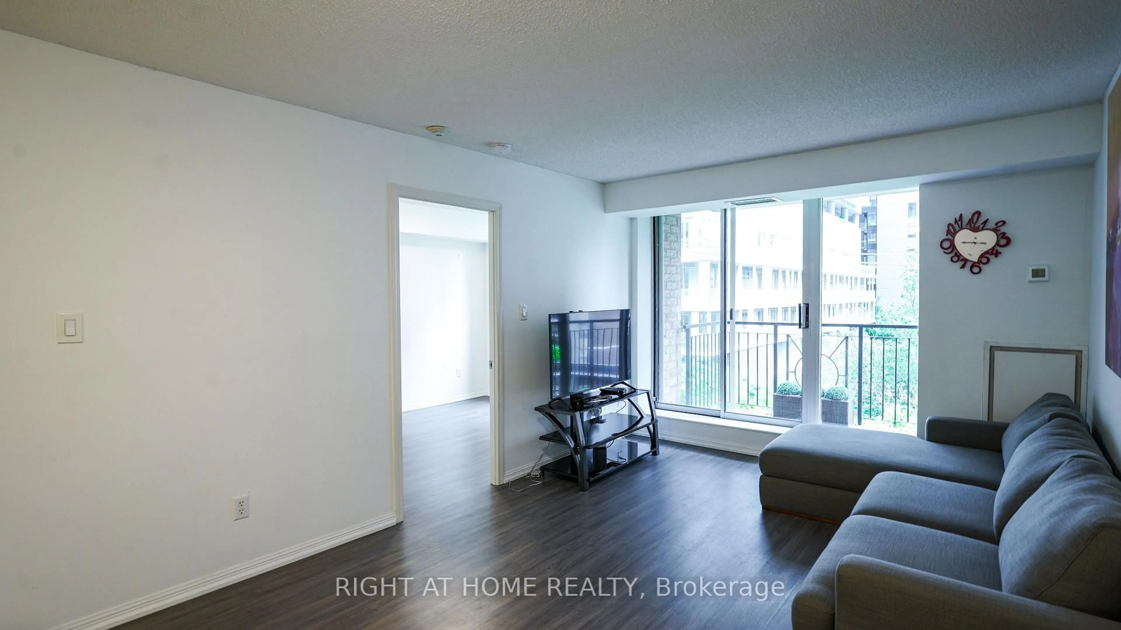 A pic of a room for 188 Redpath Ave #408, Toronto Ontario M4P 3J2