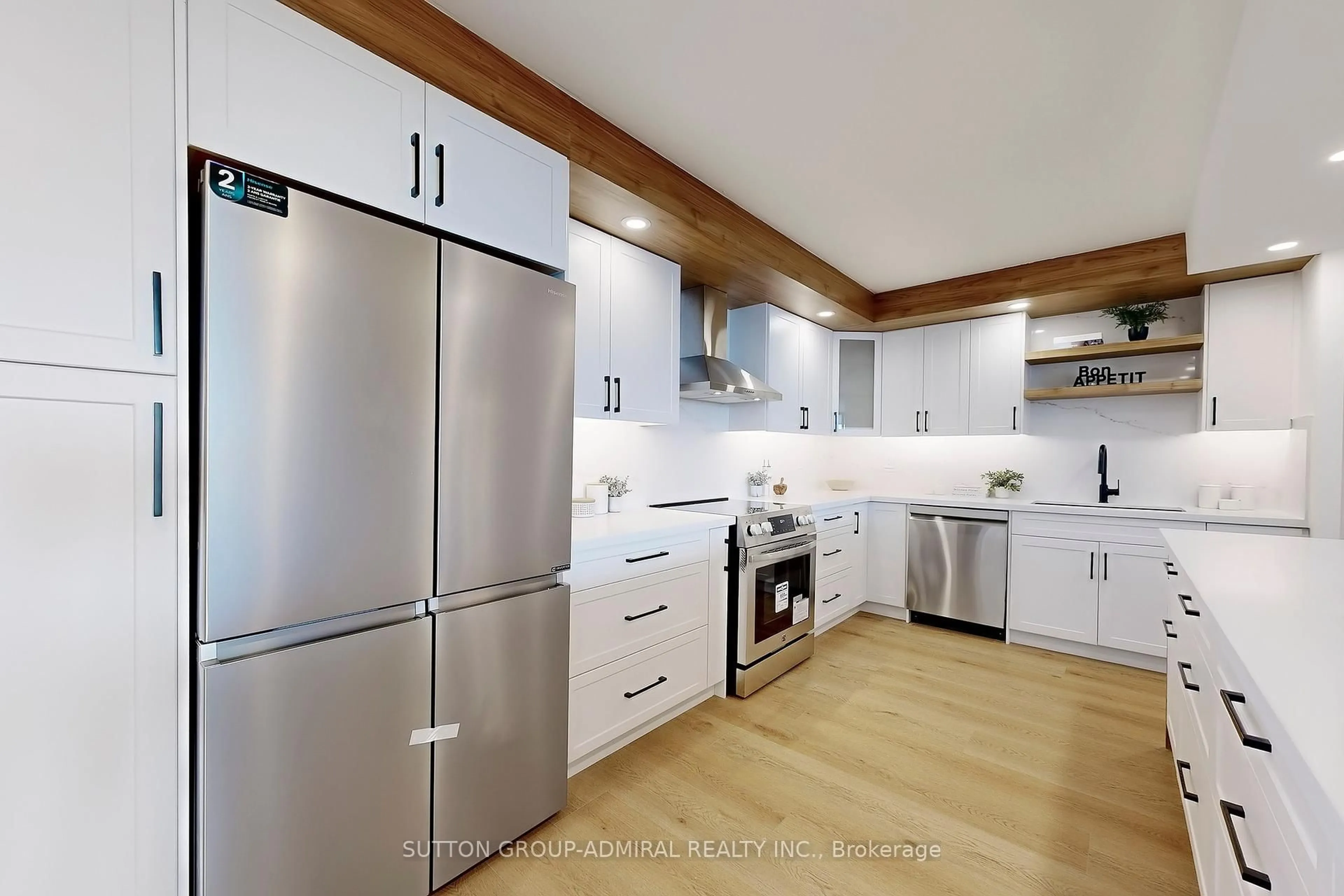 Contemporary kitchen, unknown for 65 Spring Garden Ave #2009, Toronto Ontario M2N 6H9