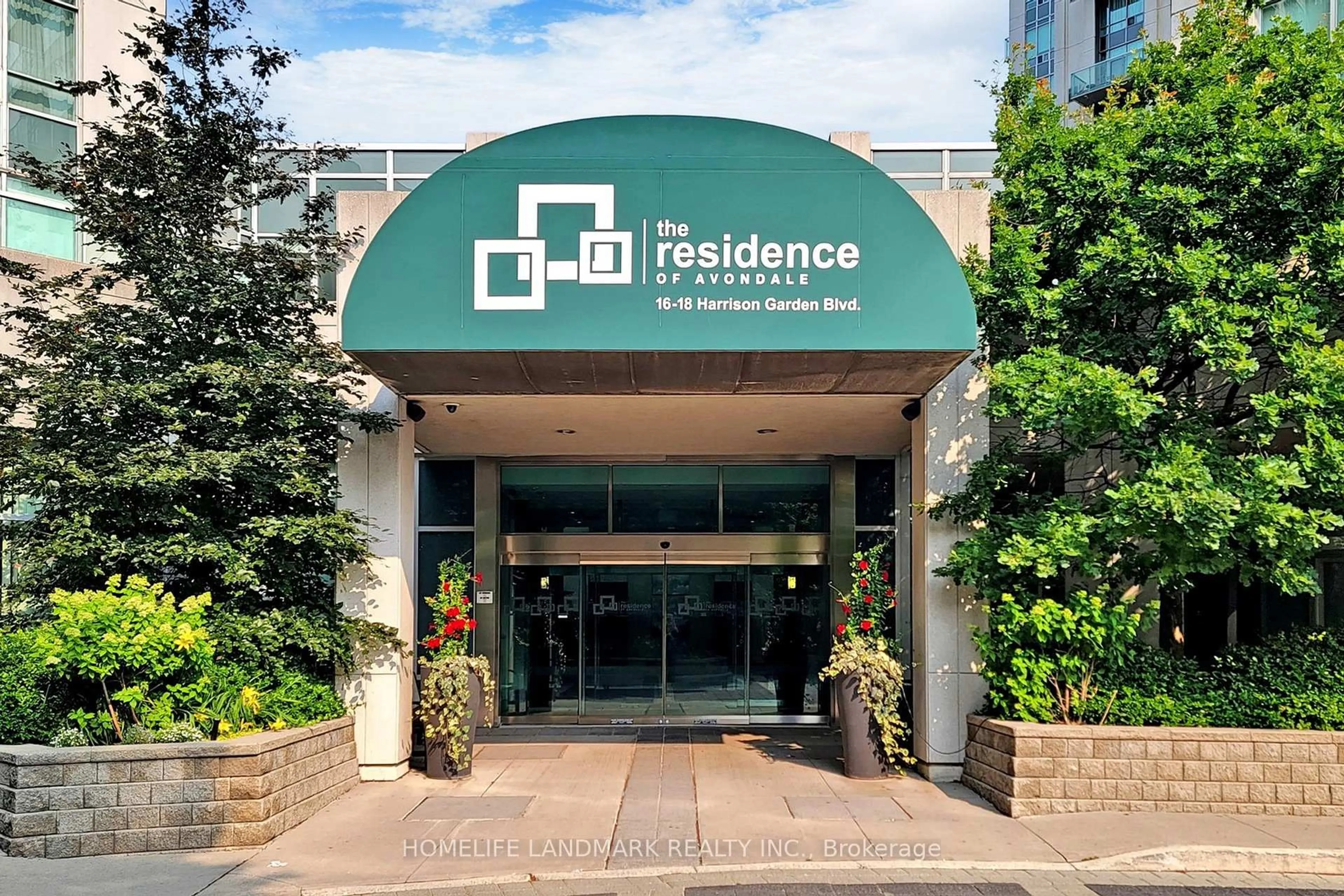 Indoor foyer for 16 Harrison Garden Blvd #712, Toronto Ontario M2N 7J6